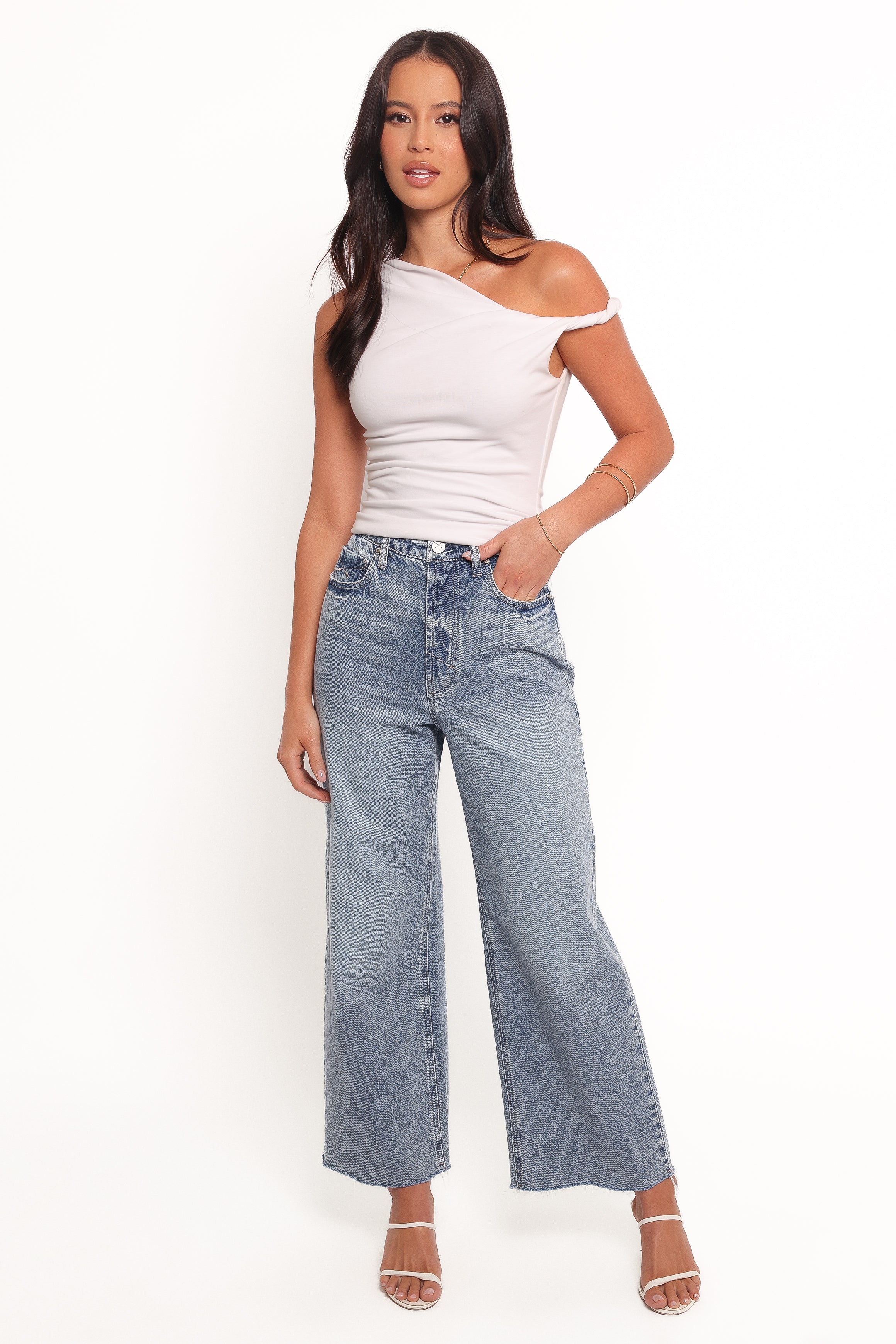 Noemi High Waist Cropped Jeans with Raw Hem Detail