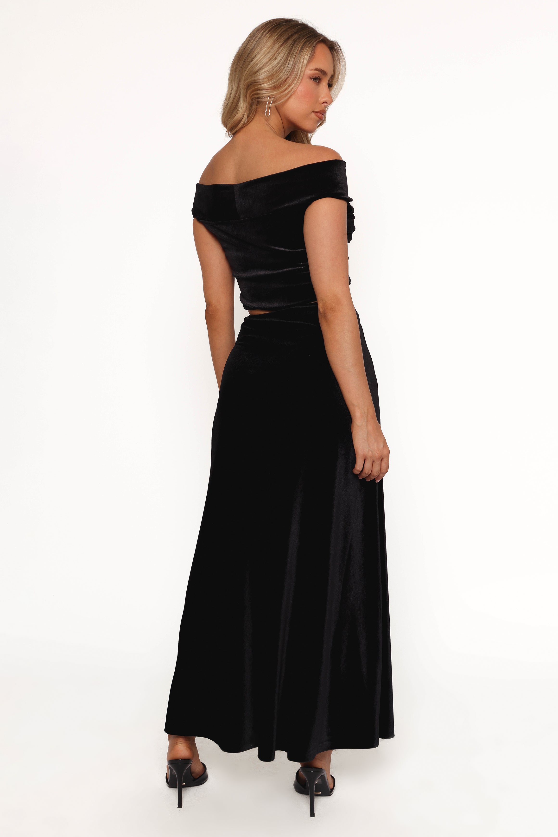 Suri Black Velvet High Waist Maxi Skirt - Polyester Spandex