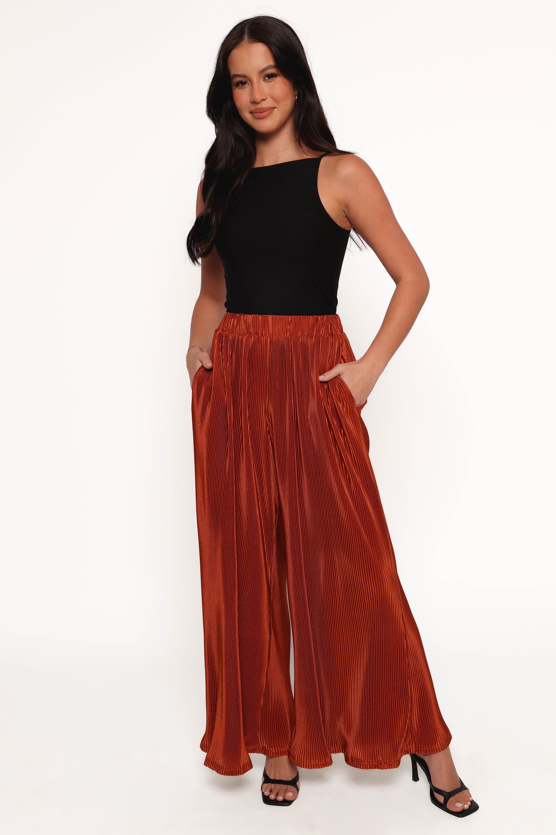 Leria High Waisted Wide Leg Plissé Pants - Burnt Orange