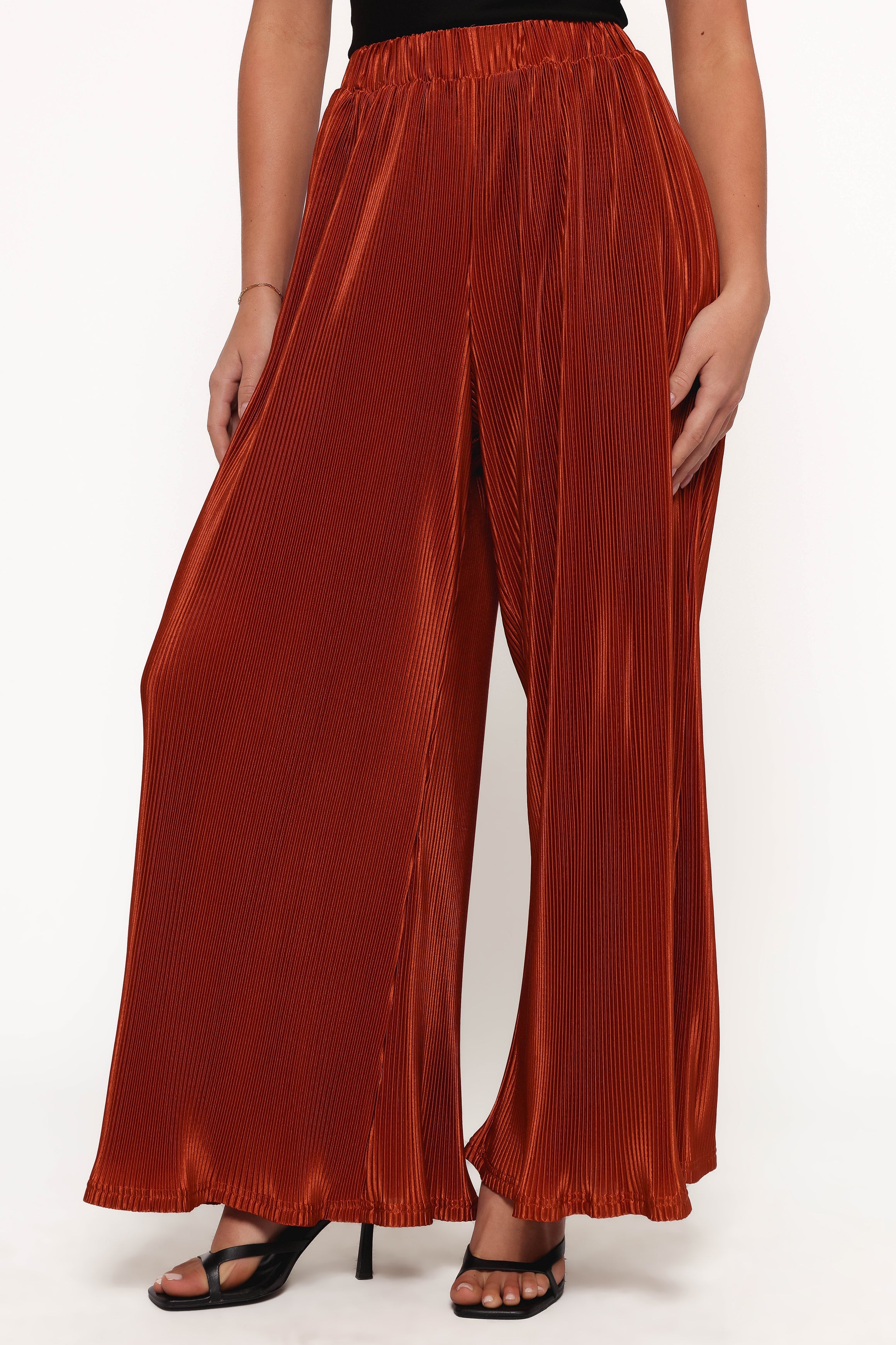 Leria High Waisted Wide Leg Plissé Pants - Burnt Orange