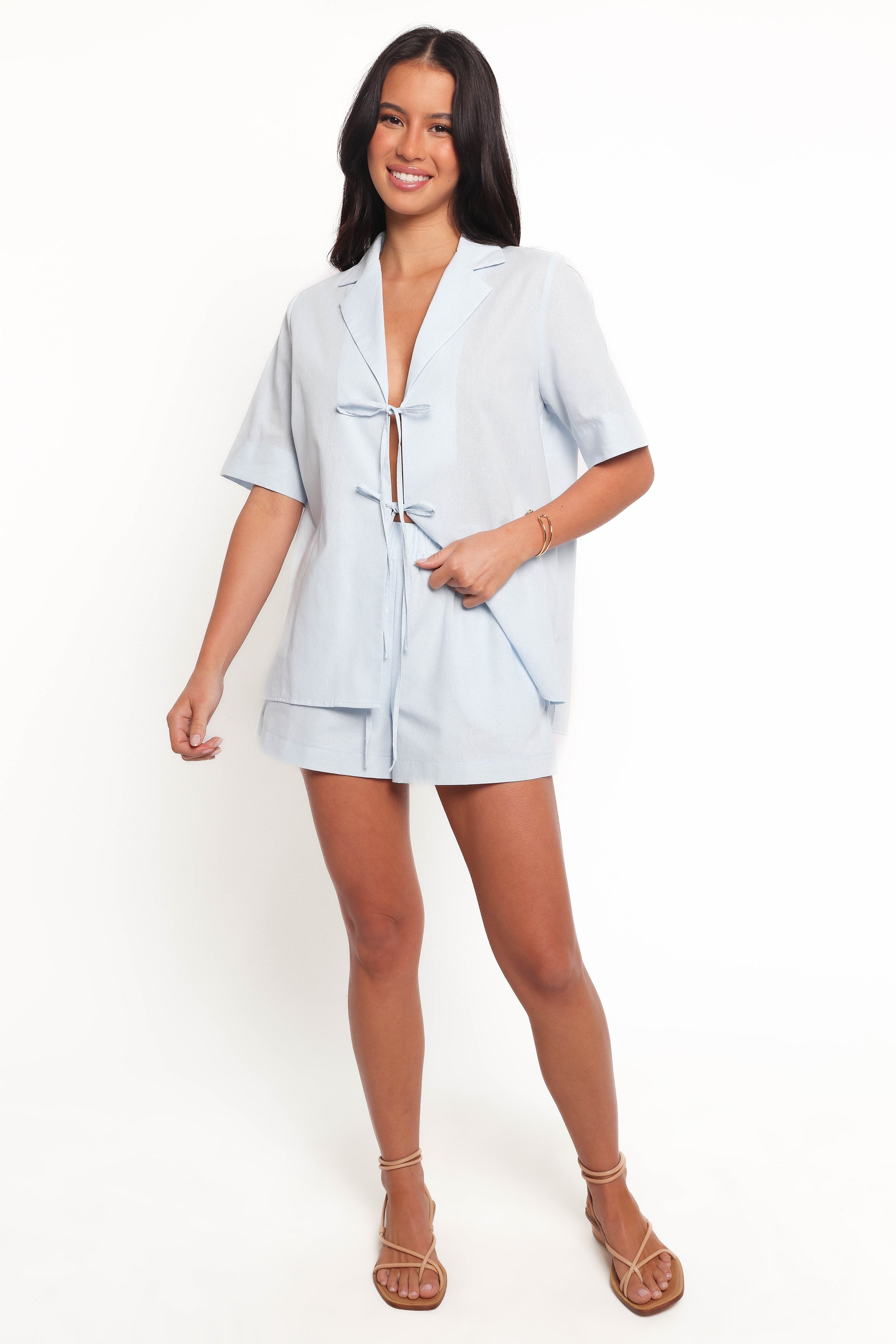 Aaliyah High Waisted Cotton Shorts with Pockets - Pale Blue