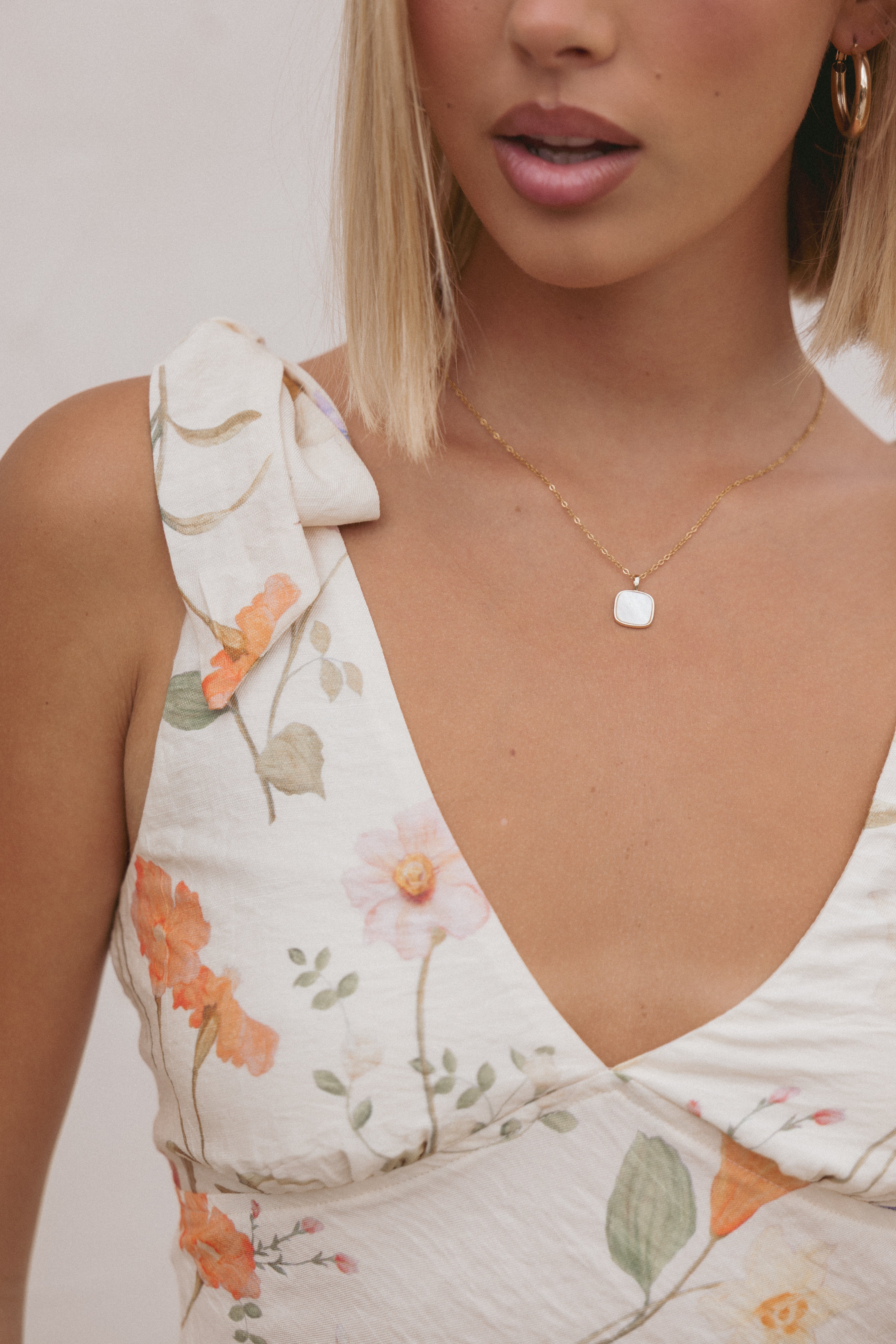 Gold Shell Pendant Necklace - Fleming Elegant Jewelry