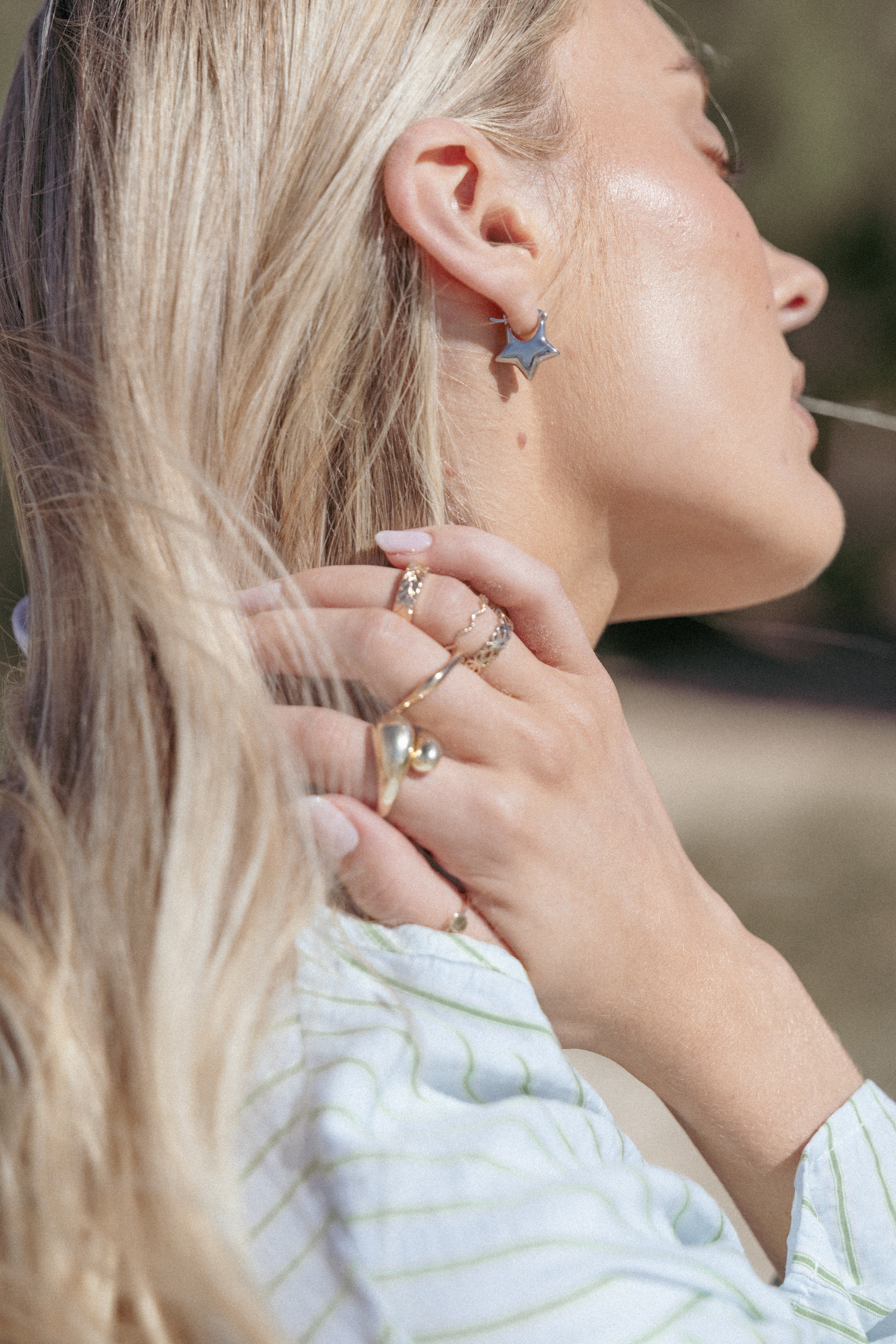 Silver Star Hoop Earrings - Chic Copper Celestial Jewelry