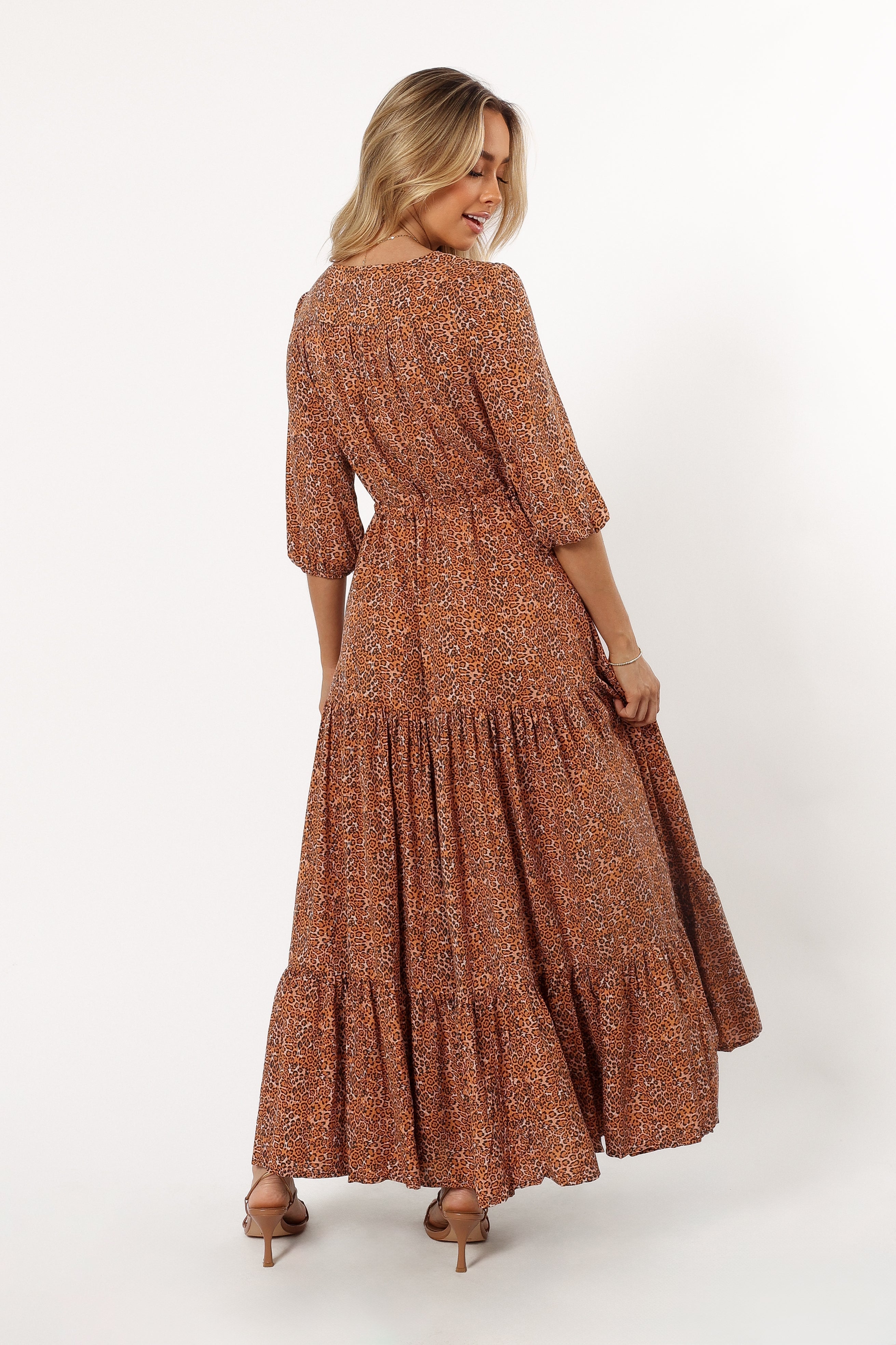 Kelda Leopard Print Maxi Dress with V-Neck & Tie Waist
