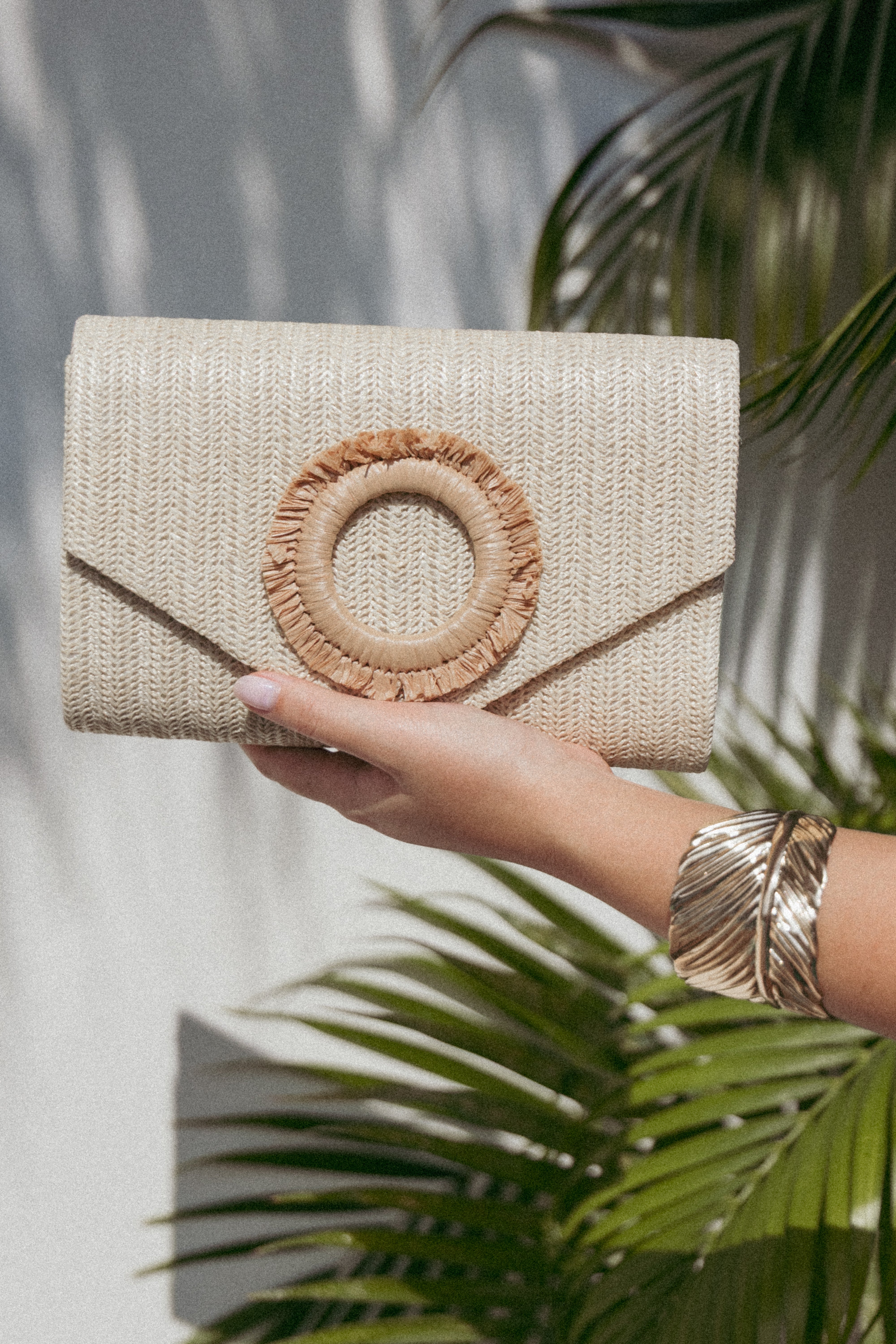 Sand Panama Clutch Bag with Detachable Strap & Woven Design