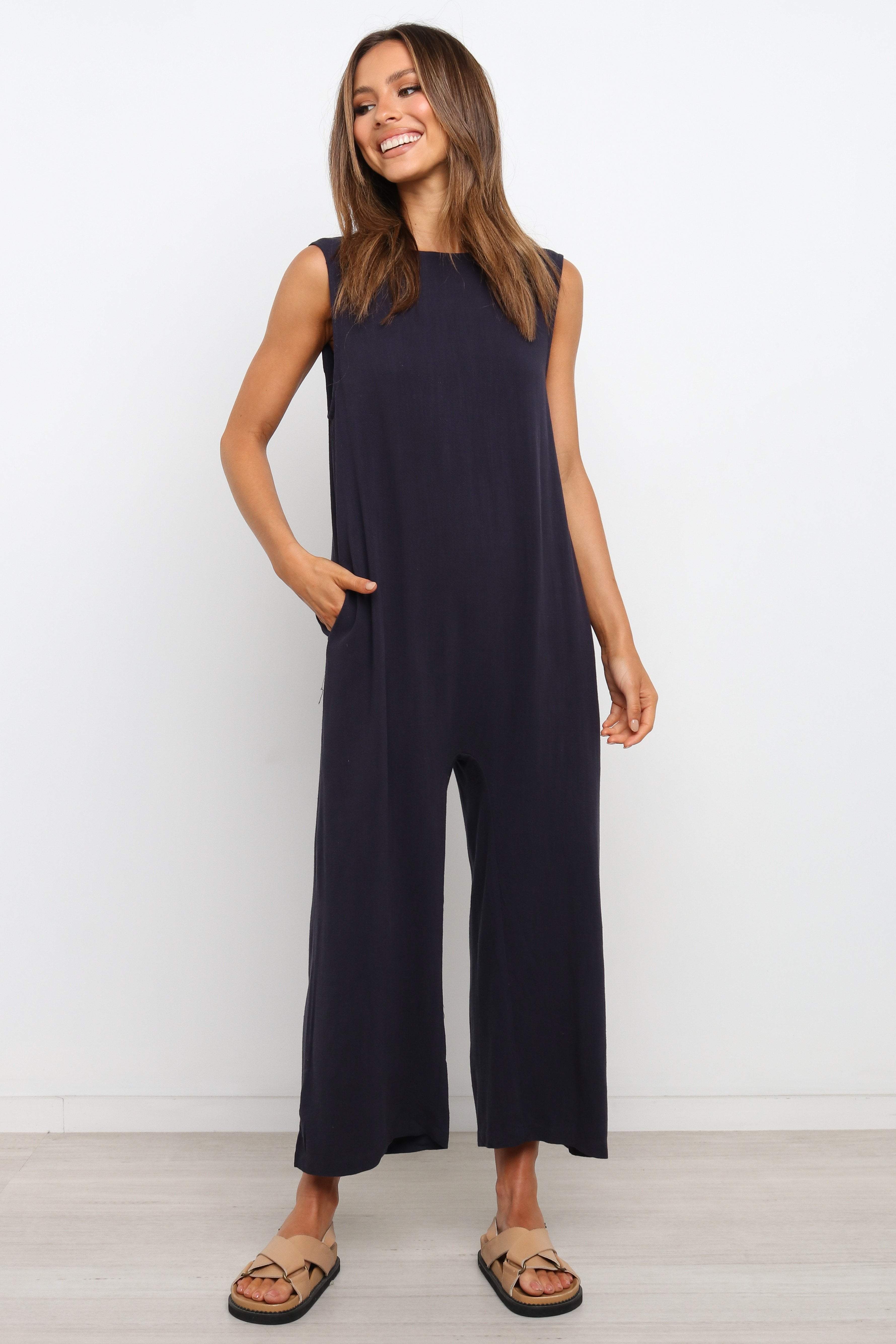 Yardlee Navy Linen-Blend Jumpsuit with V-Back & Pockets