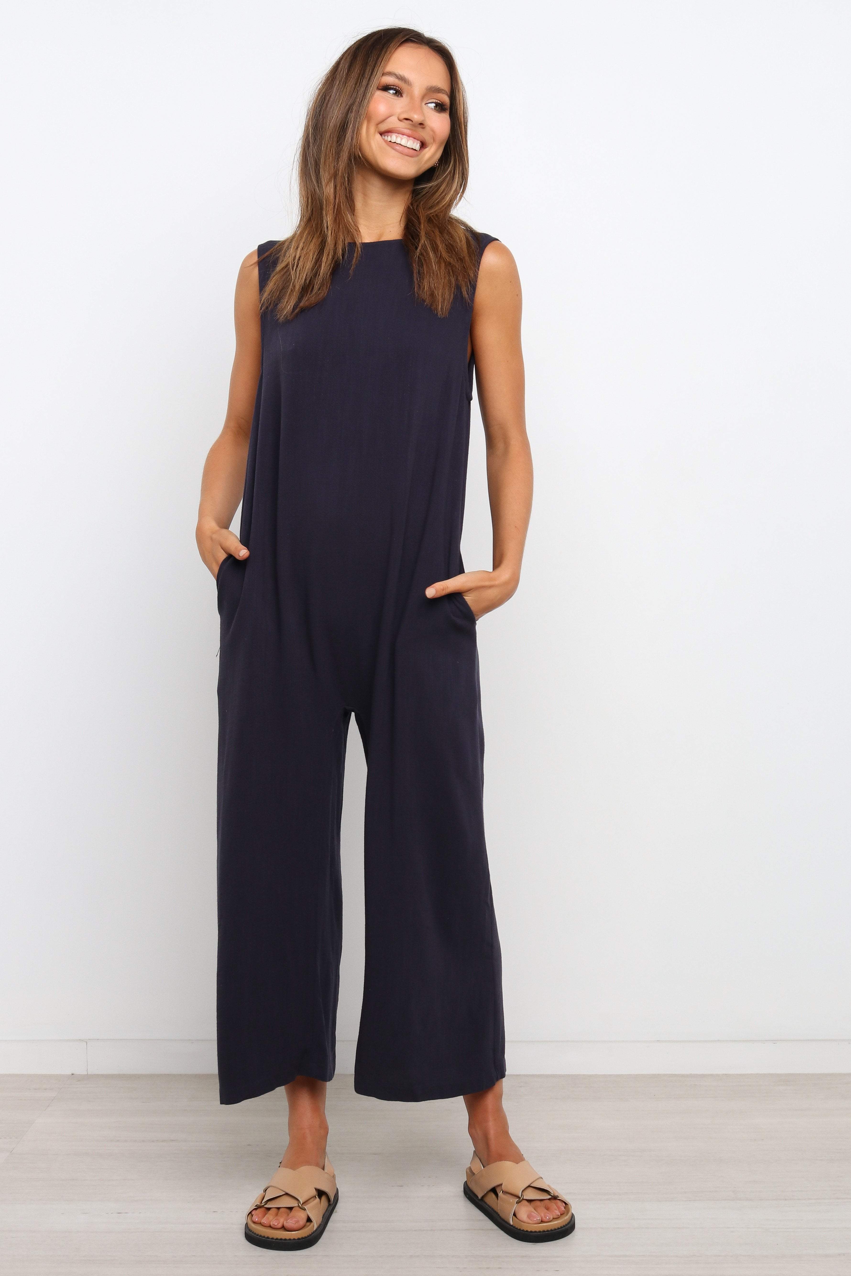Yardlee Navy Linen-Blend Jumpsuit with V-Back & Pockets