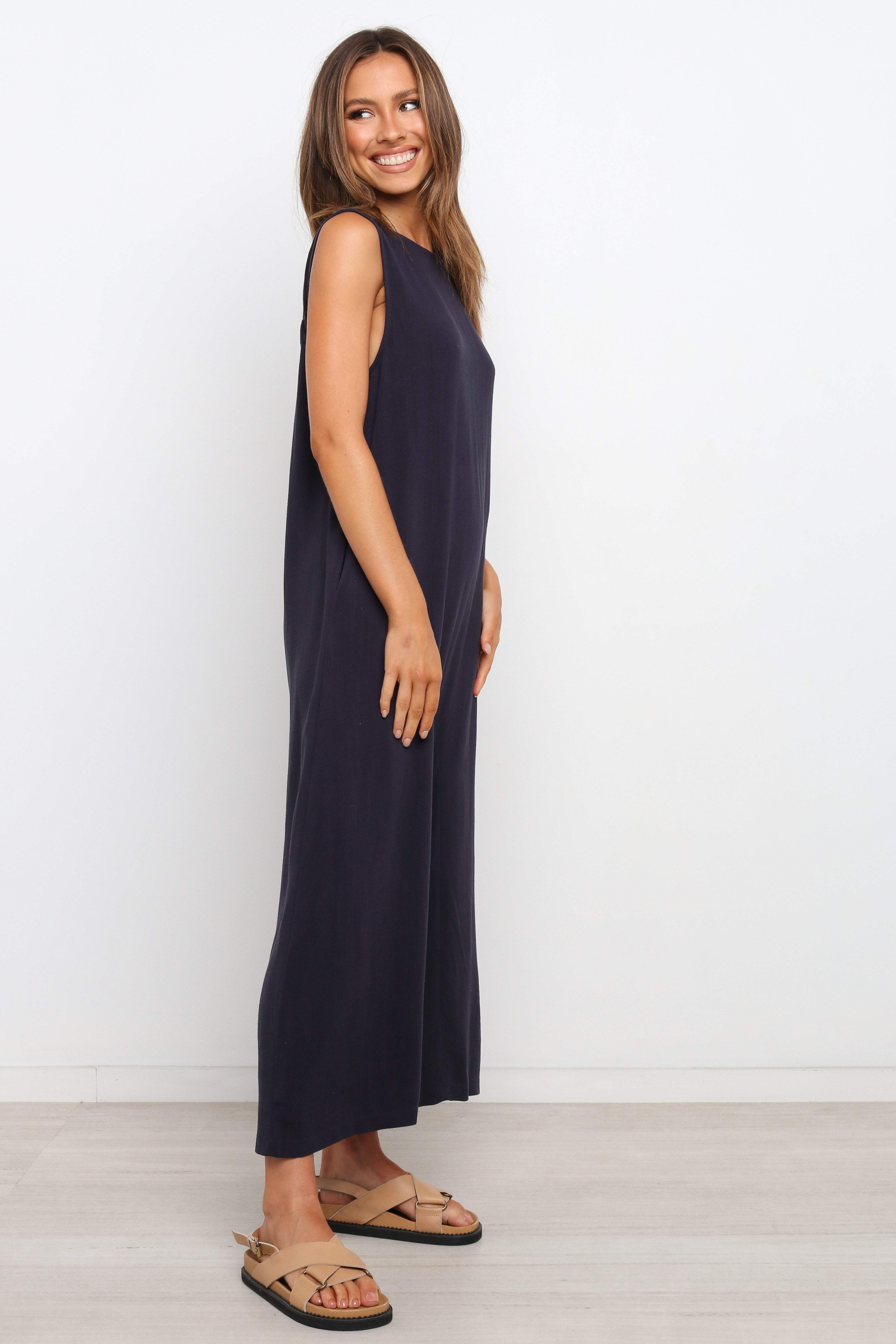 Yardlee Navy Linen-Blend Jumpsuit with V-Back & Pockets