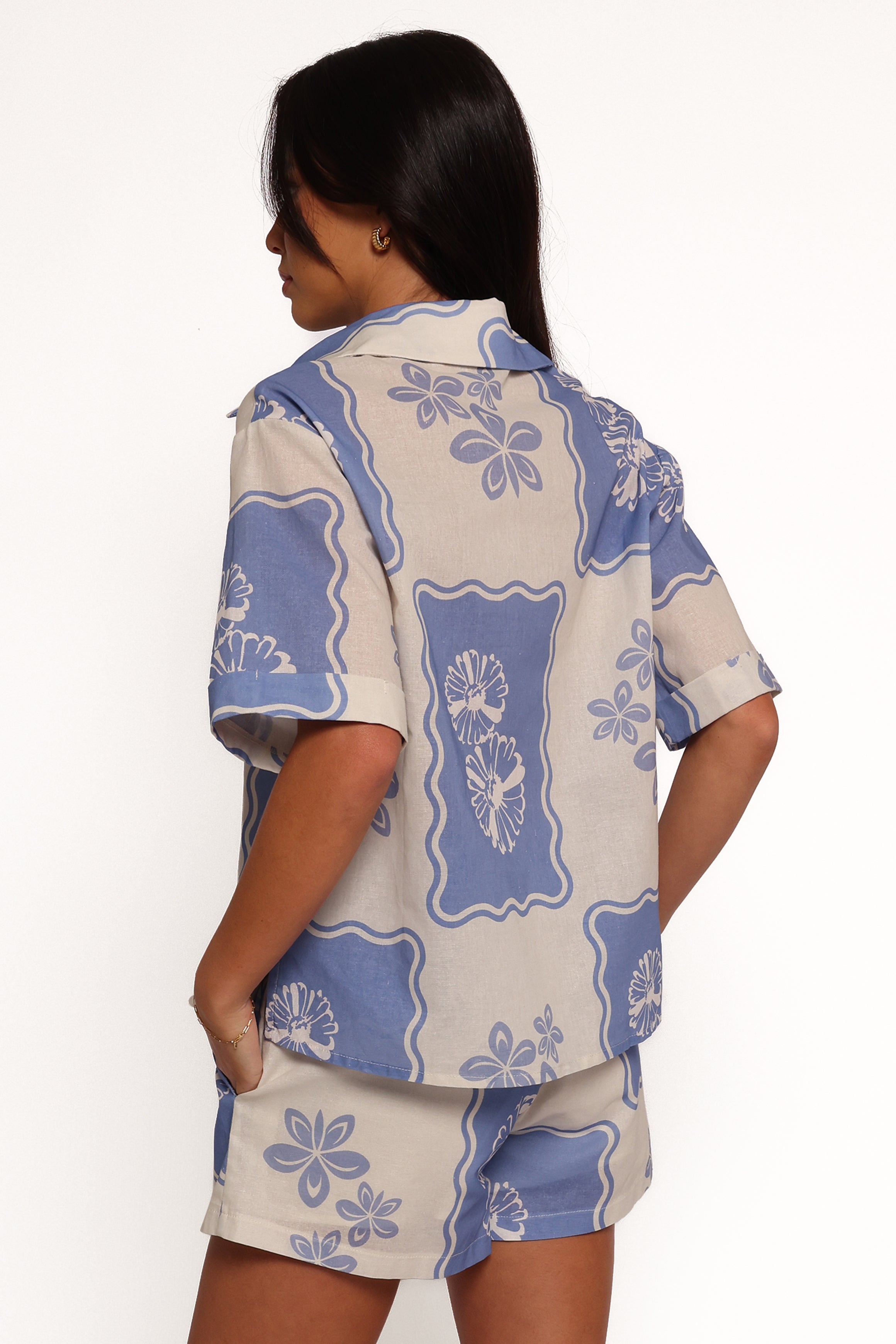 Blue Dahlia Floral Print Short Sleeve Shirt - Linen Rayon Blend