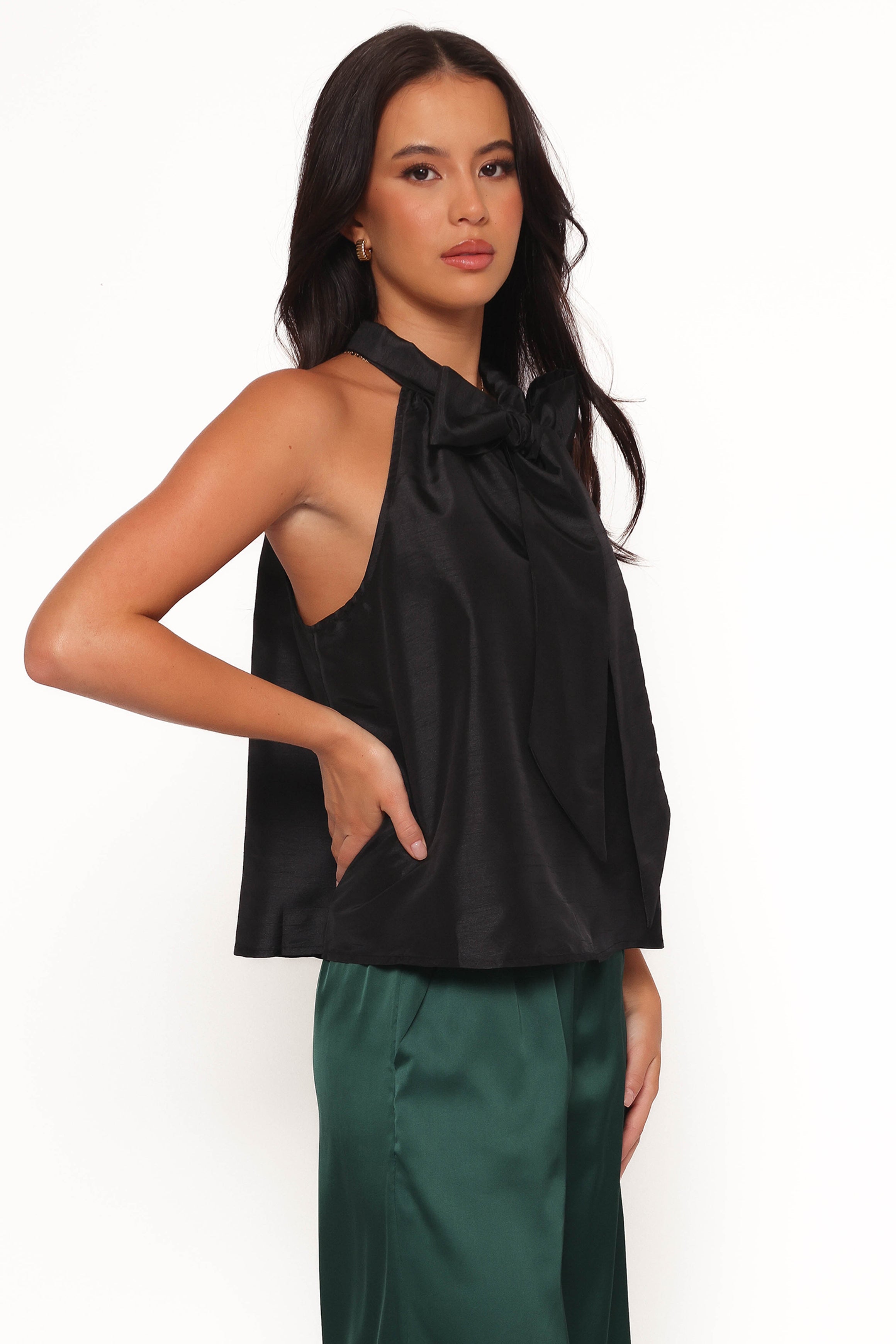 Black Halter Neck Bow Top - Sleeveless Women's Blouse