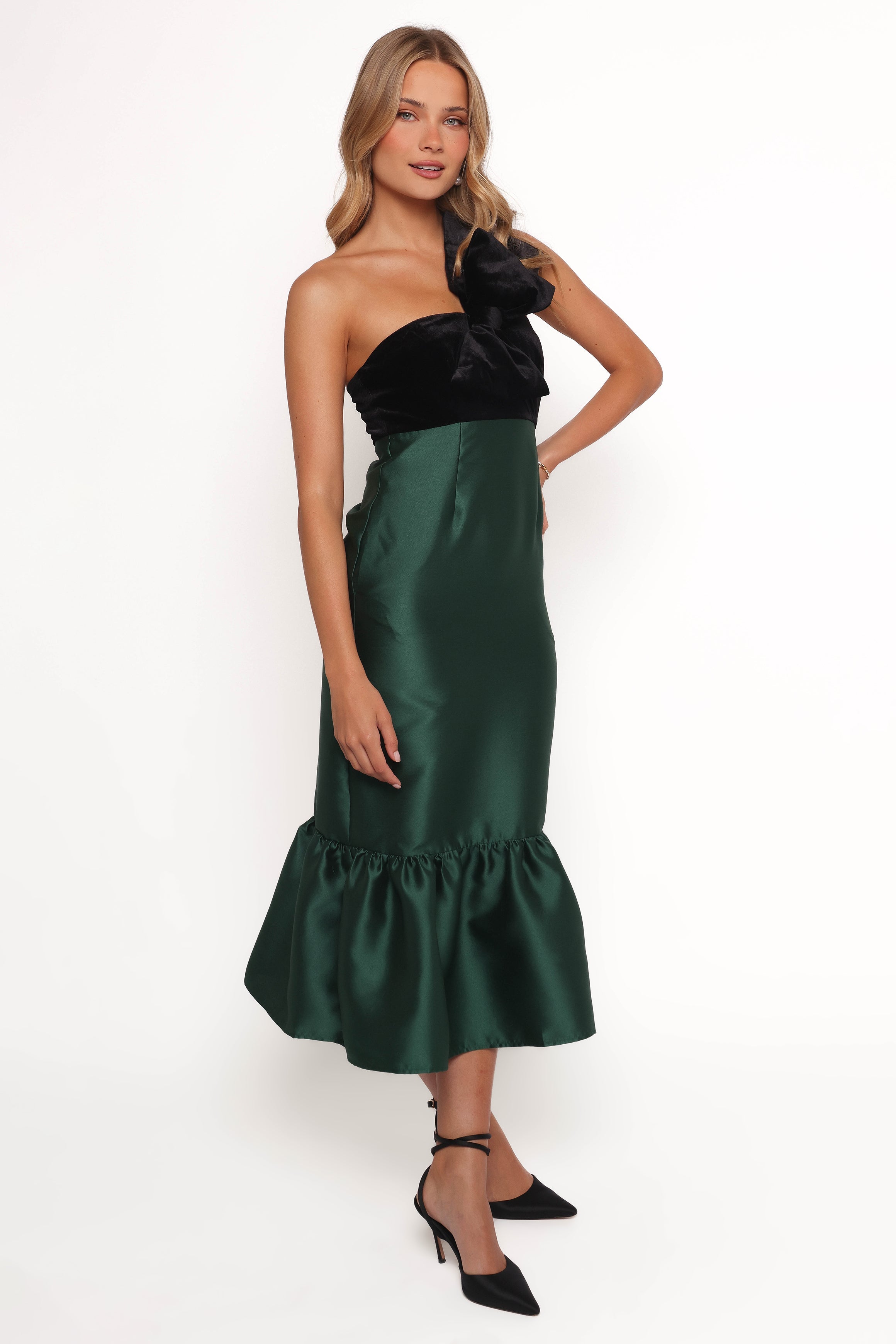 Amelie One Shoulder Midi Dress with Bow Detail - Black & Emerald