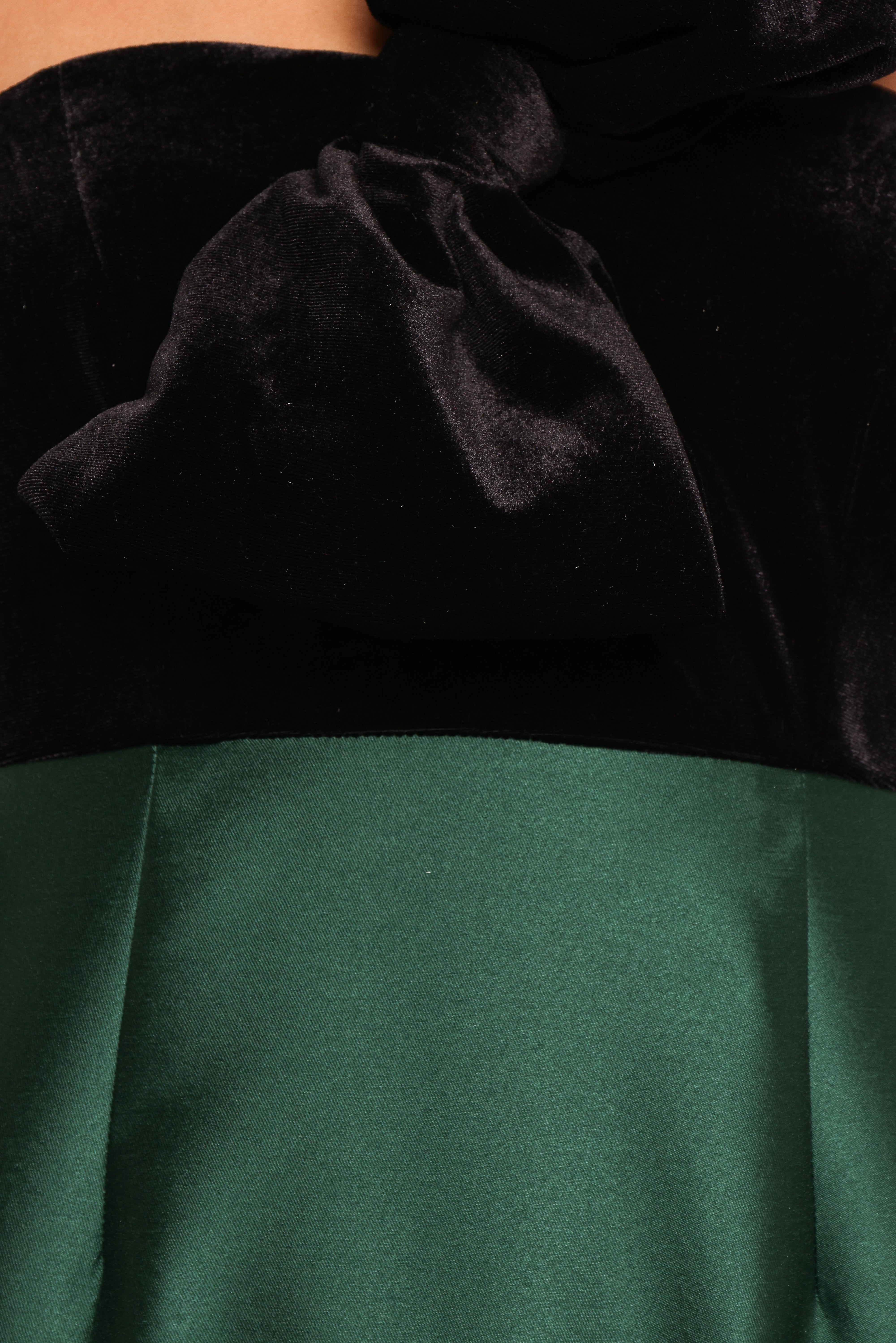 Amelie One Shoulder Midi Dress with Bow Detail - Black & Emerald