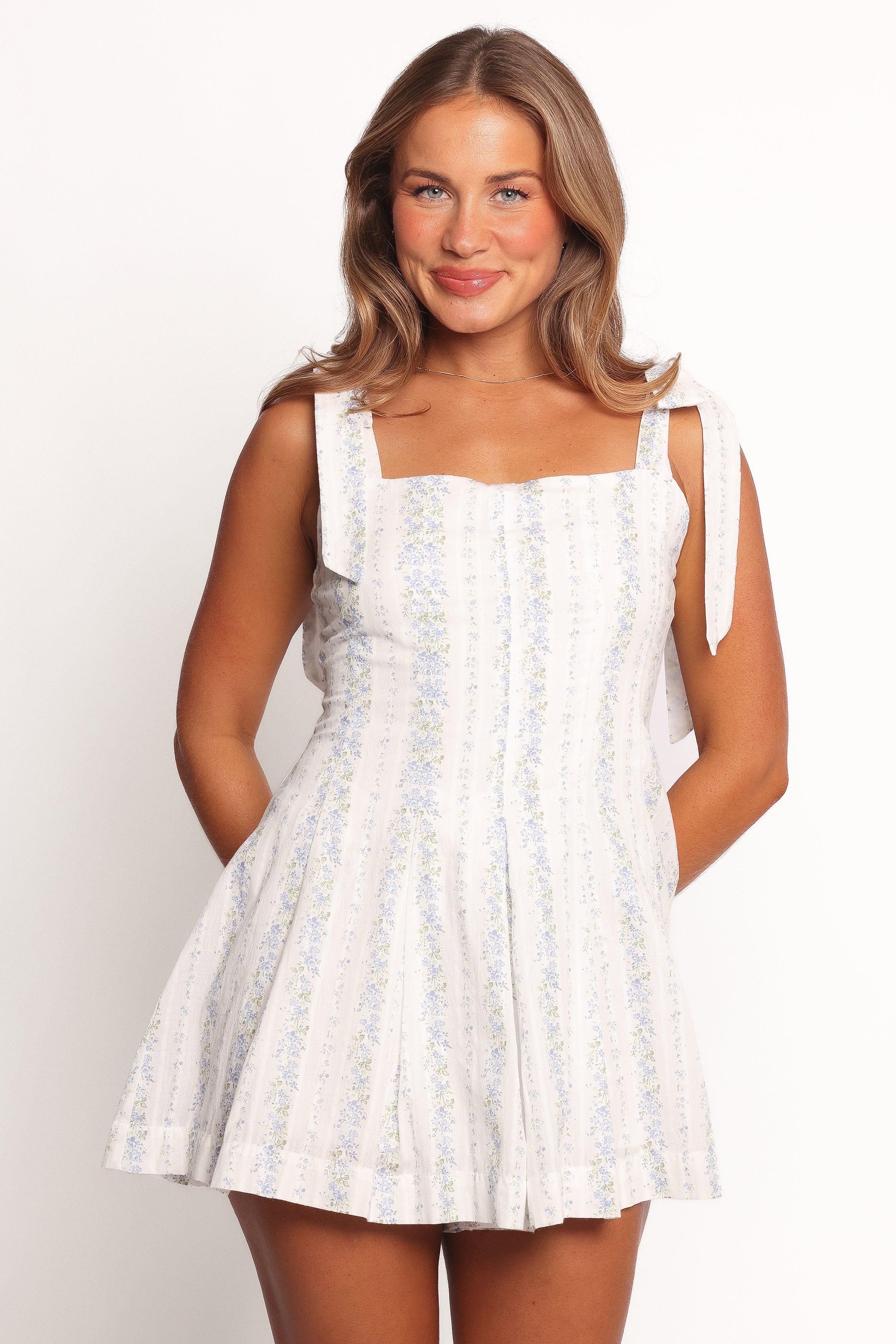 Dariah Floral Print Romper with Square Neckline - Blue