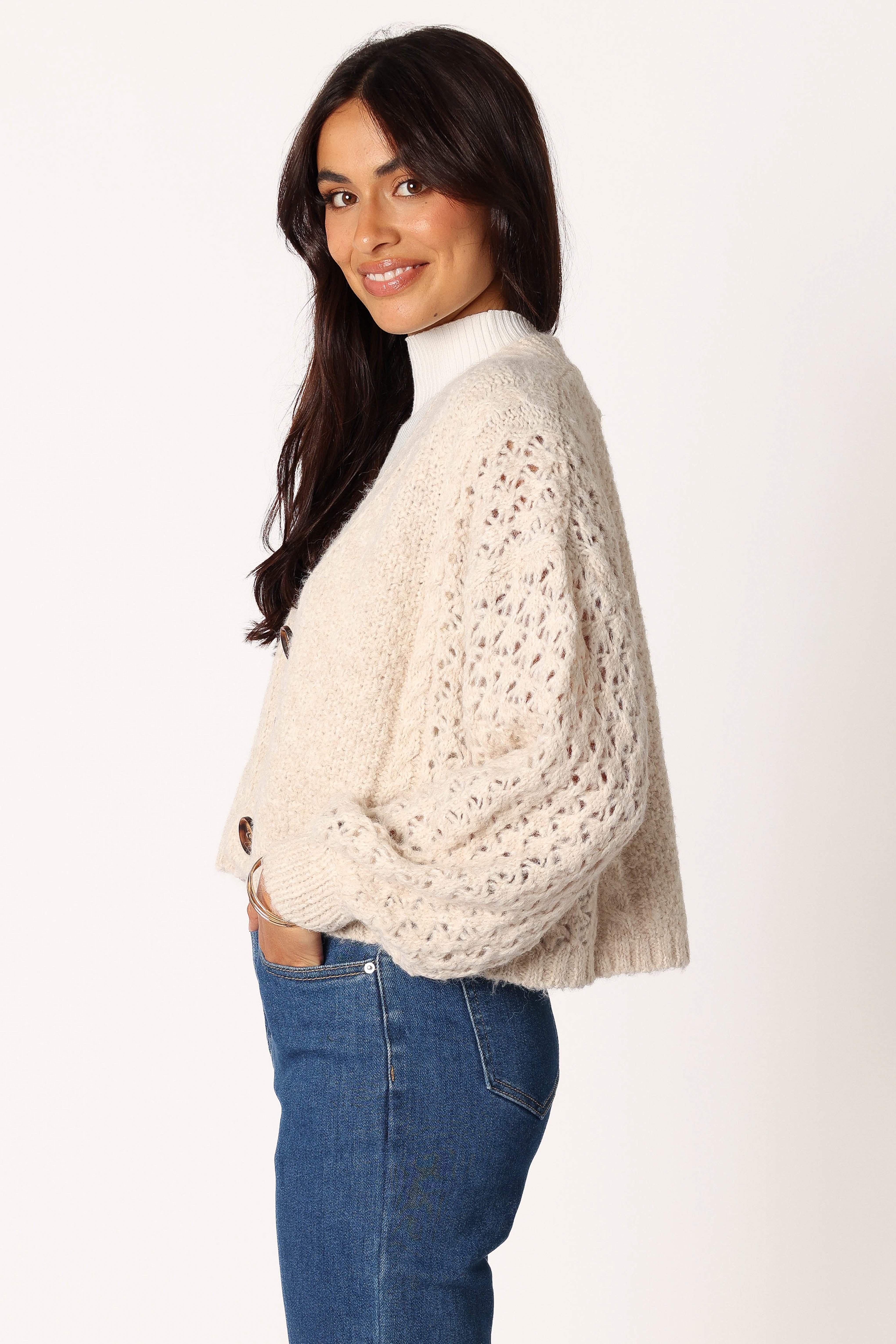 Blakey Cropped V-Neck Cardigan - Cream Acrylic Wool Blend