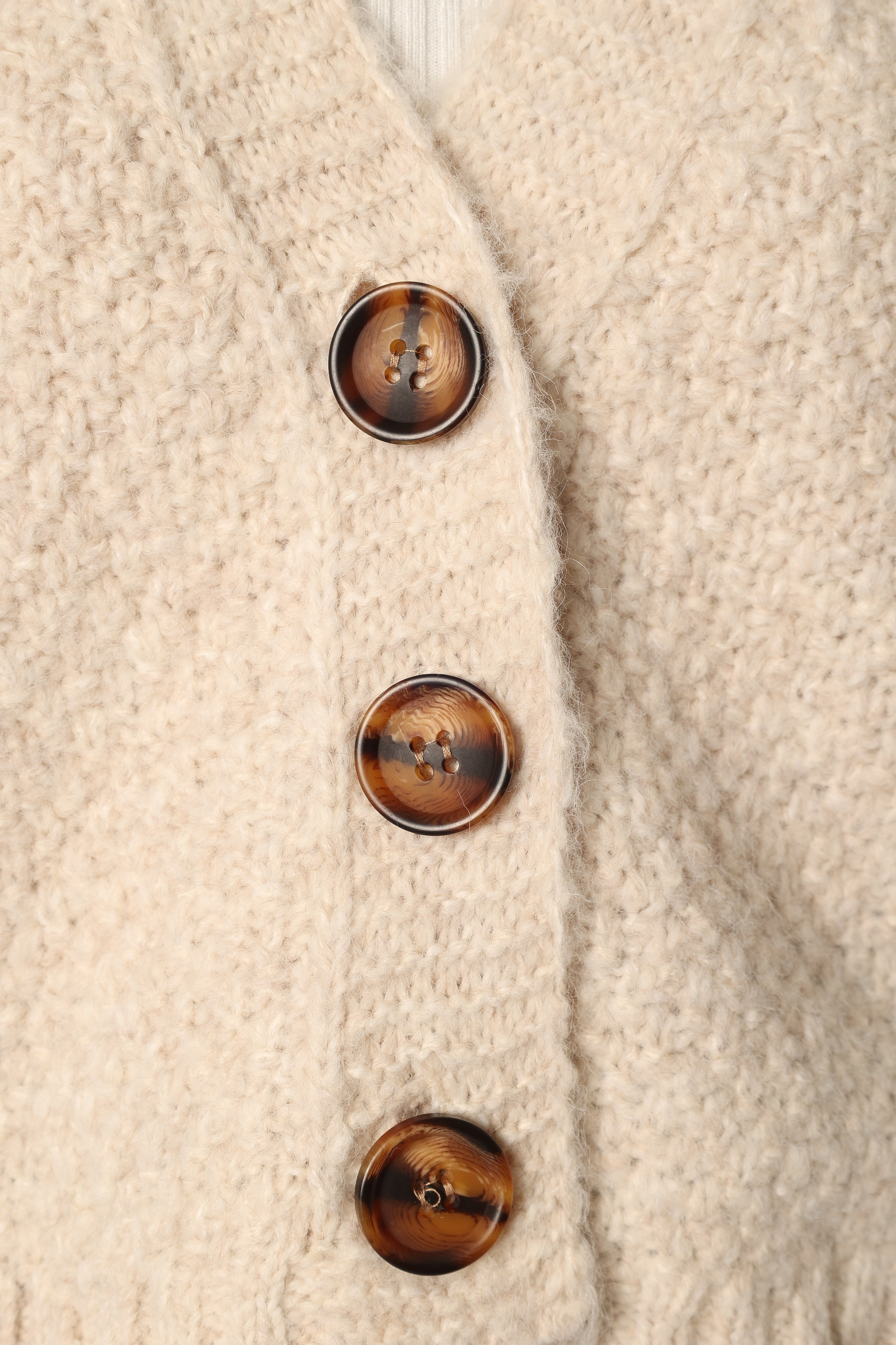 Blakey Cropped V-Neck Cardigan - Cream Acrylic Wool Blend