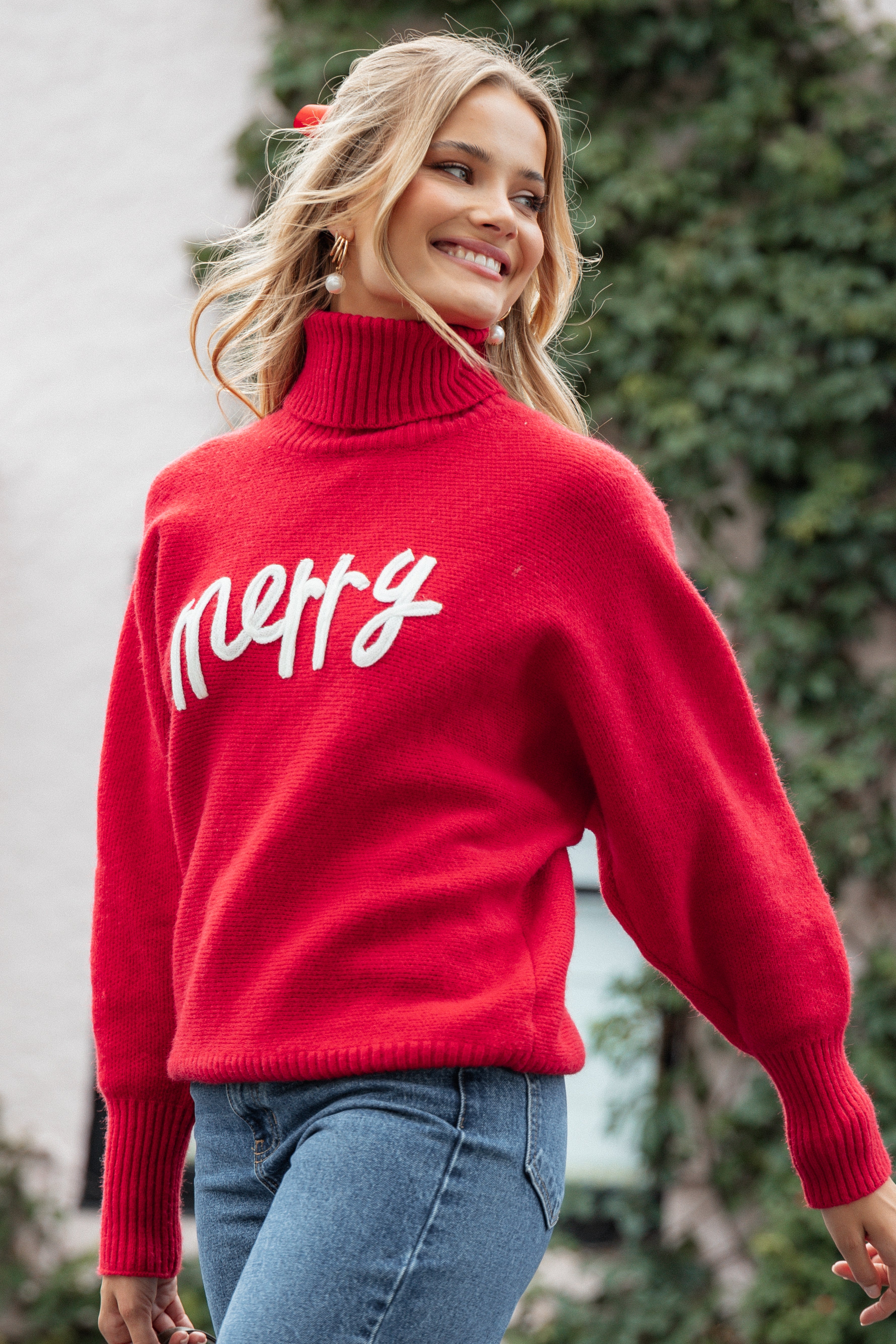 Red White Christmas Turtleneck Sweater - Cozy Knit Holiday Pullover