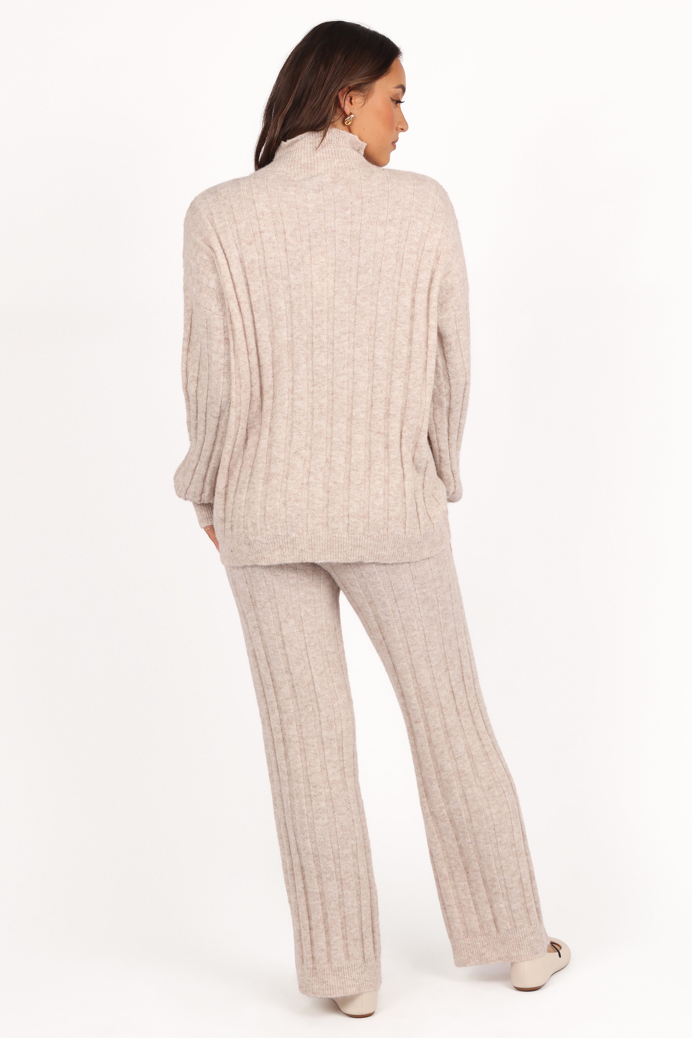 Women's Beige Ribbed Knit Lounge Set - Tahoe Comfort Outfit