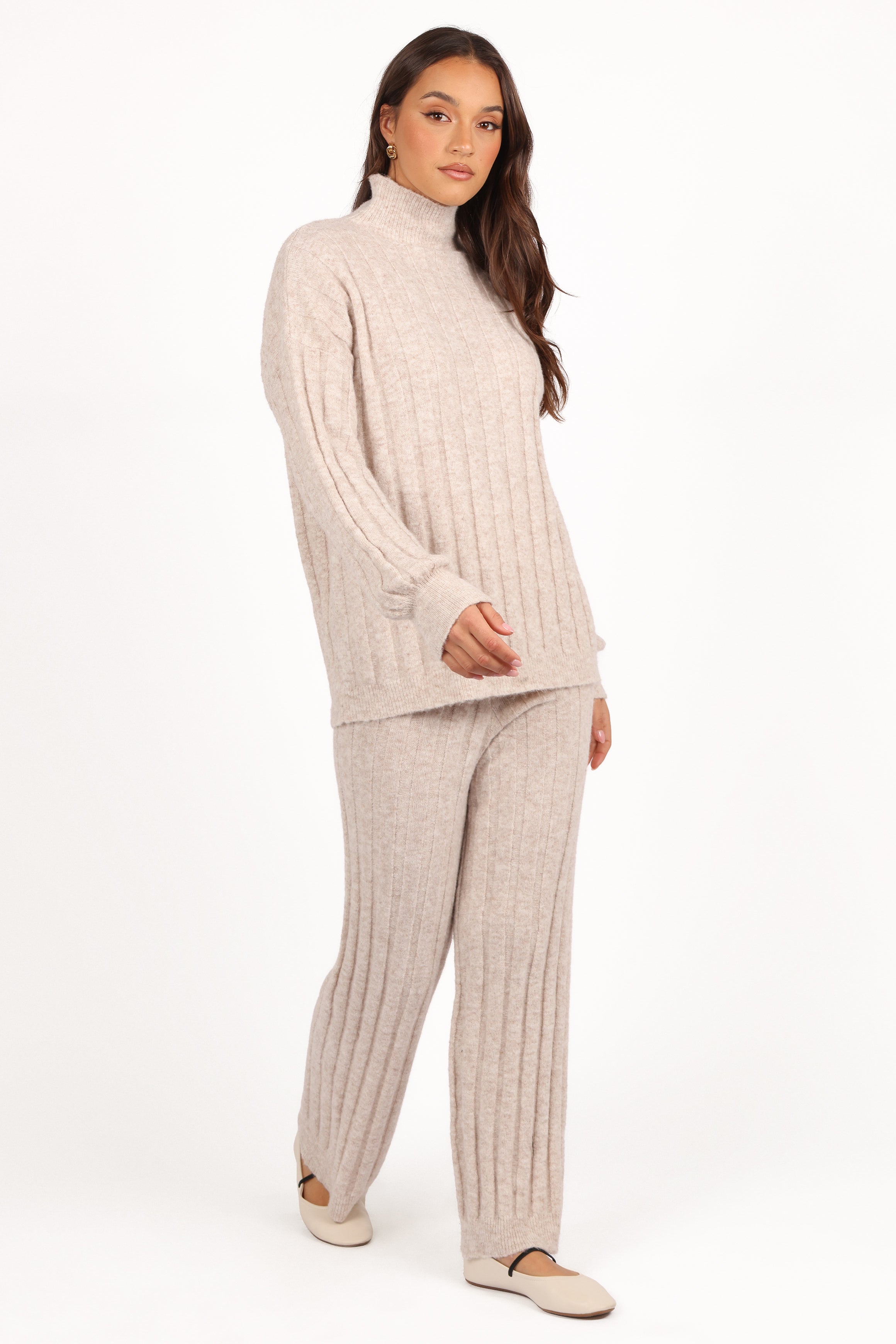 Women's Beige Ribbed Knit Lounge Set - Tahoe Comfort Outfit