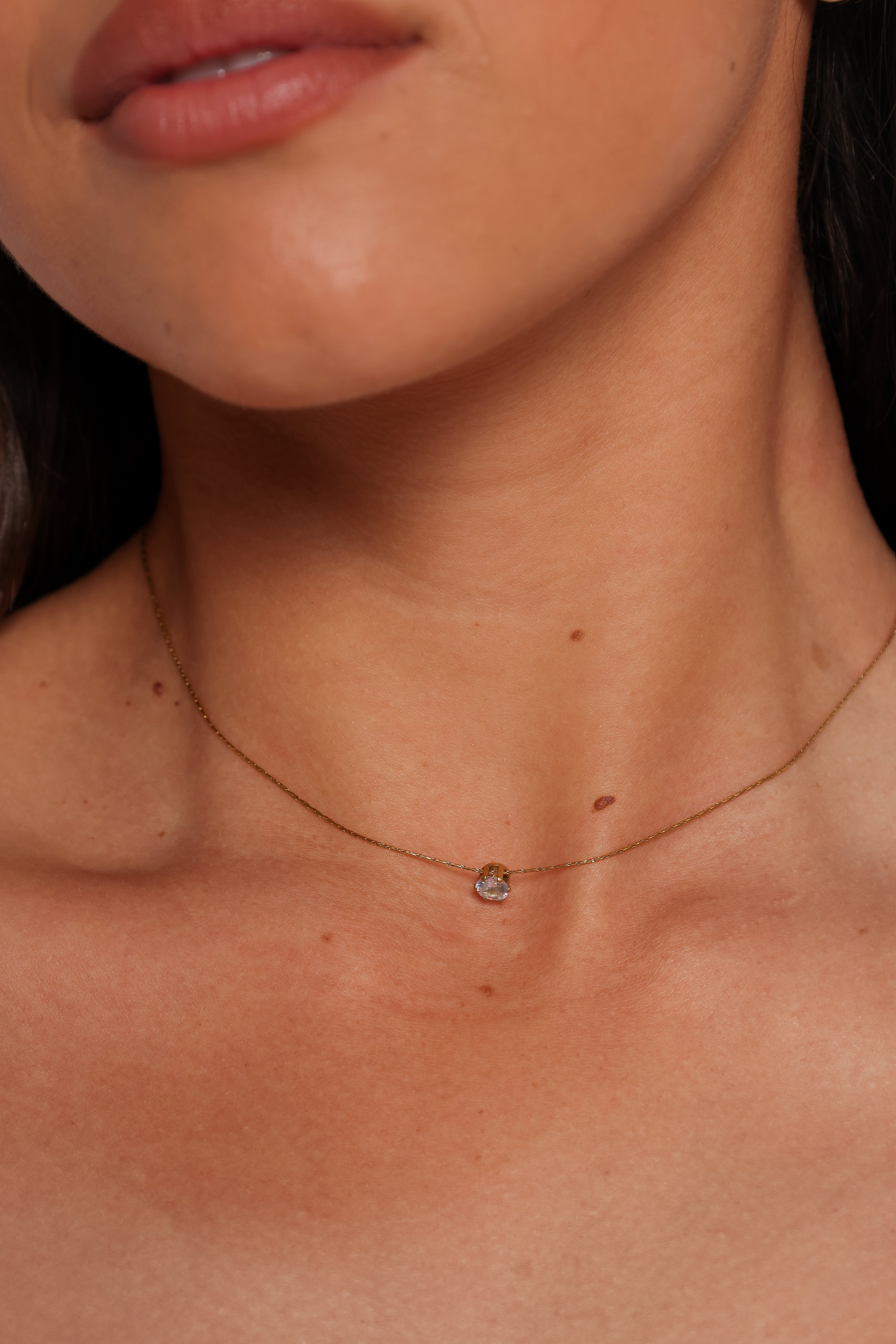 Gold Pendant Necklace - Gian Fine Chain with Zircon Detail