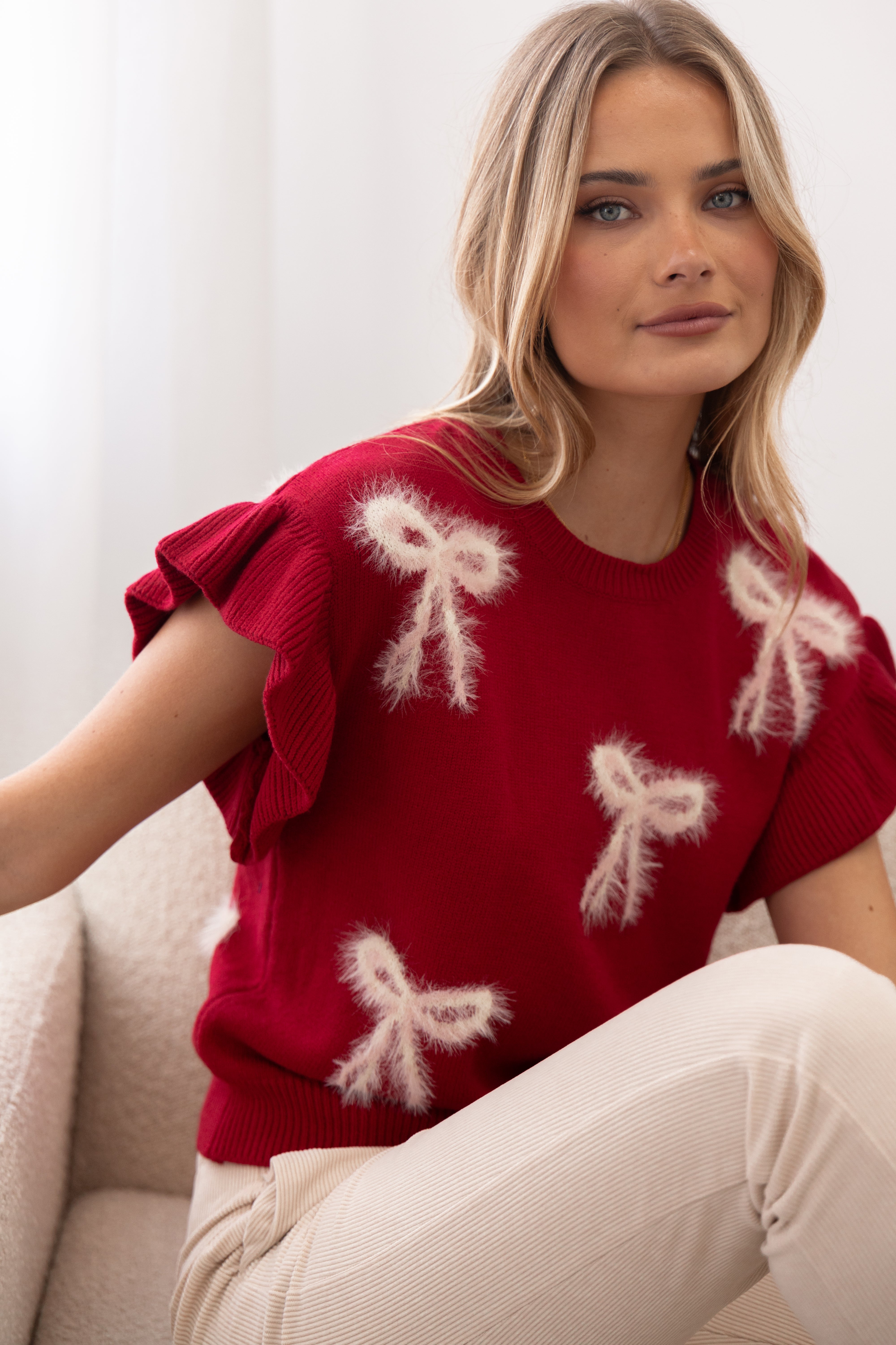 Red Ruffle Sleeve Bow Knit Sweater - Cozy Women's Pullover