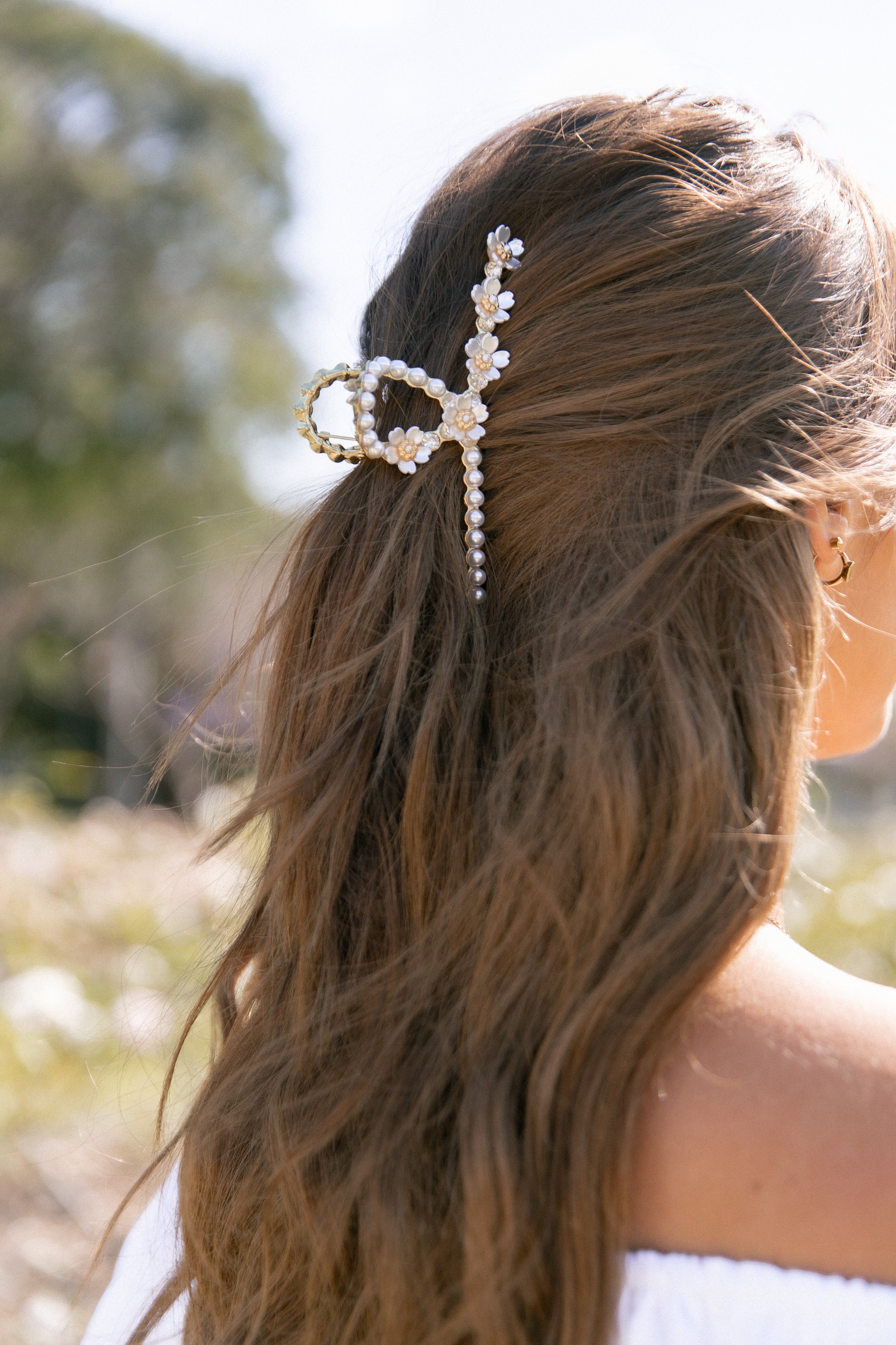 Pearl Flower Hair Clip - Mila Gold Hairpin for Women