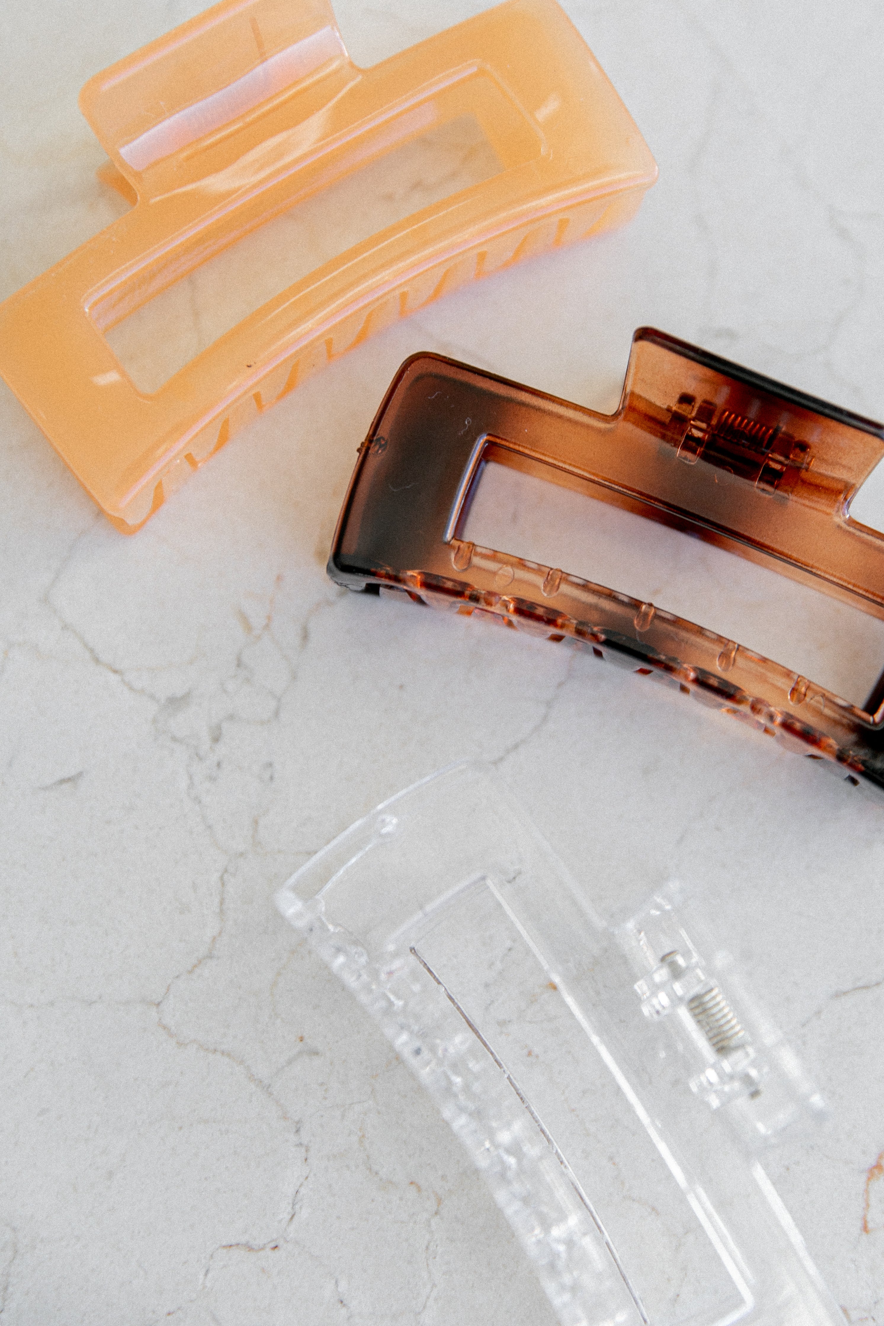 Hannah Hair Claw Clips 3-Pack - Tonal PVC Hair Clips
