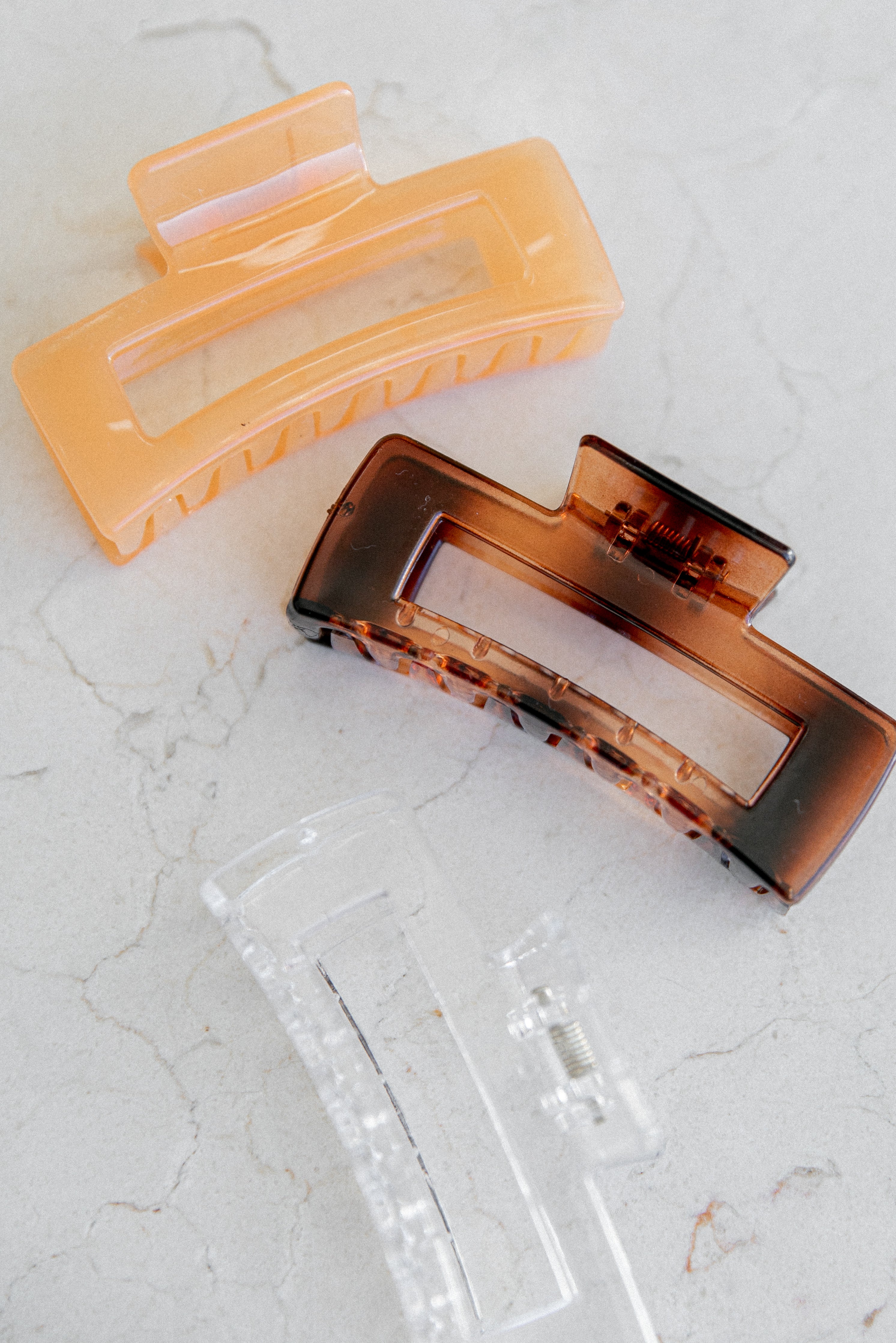 Hannah Hair Claw Clips 3-Pack - Tonal PVC Hair Clips