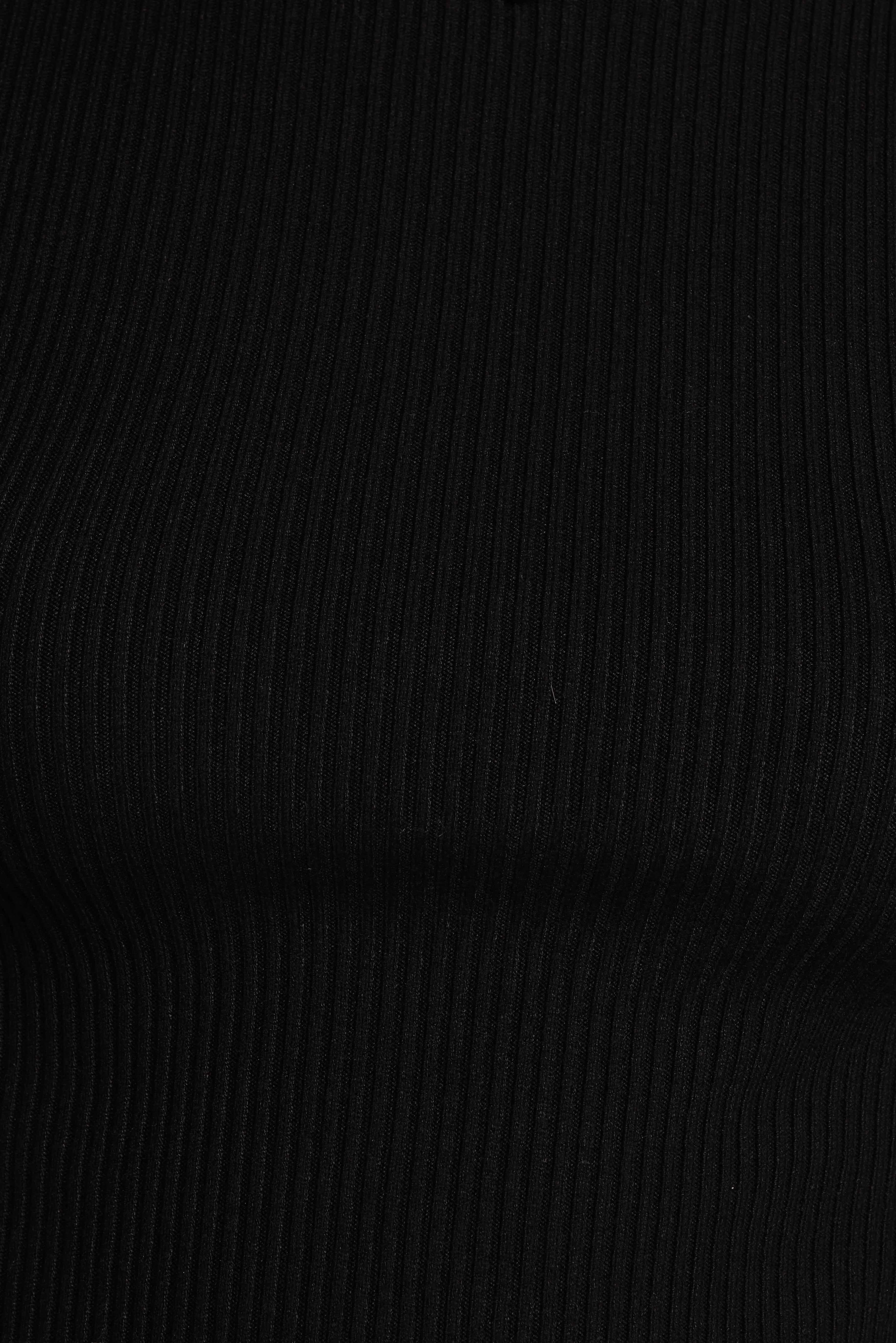 Kya Ribbed Knit Top - Black Short Sleeve Lettuce Hem