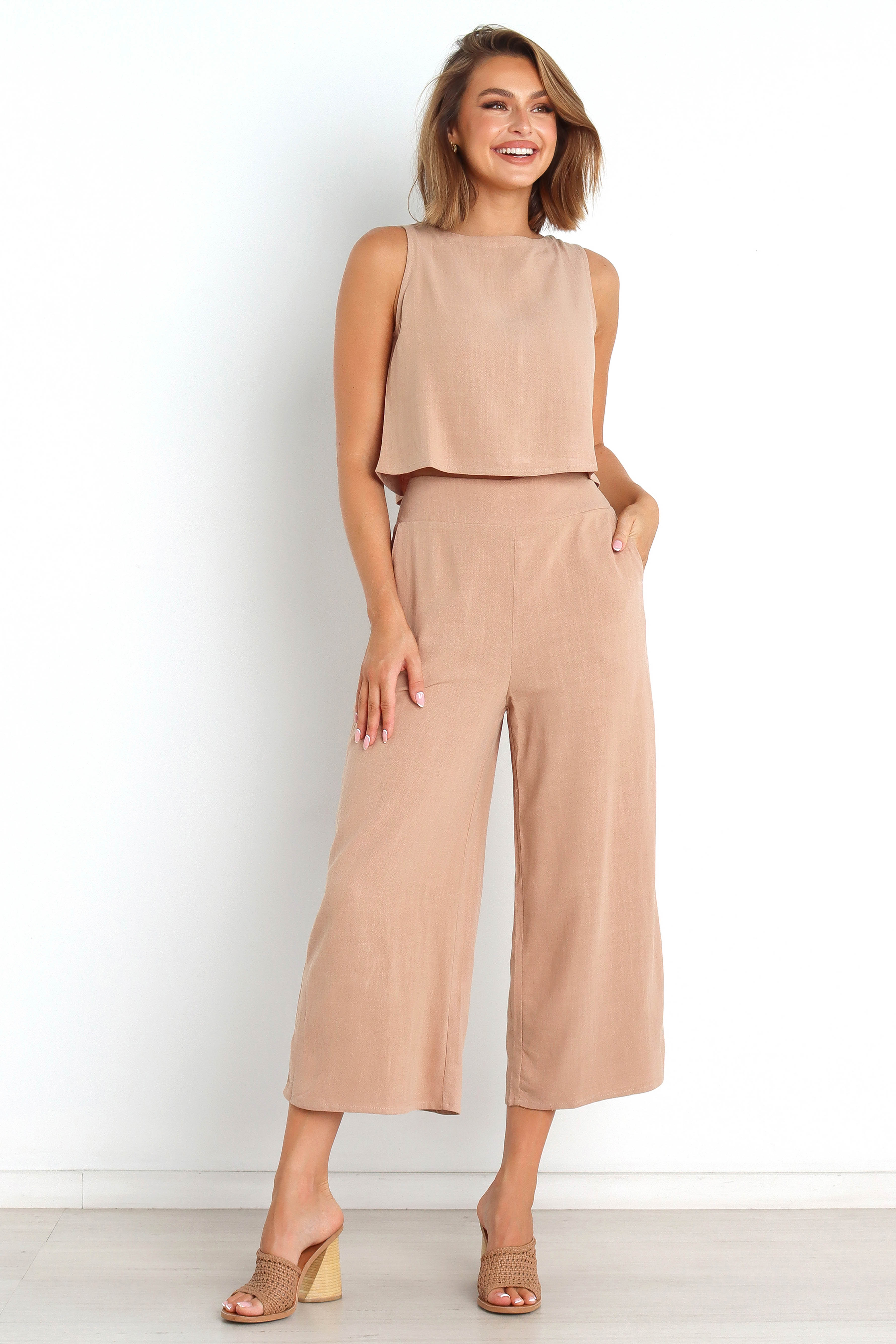 Nicola High Waisted Wide Leg Linen Pants - Brown
