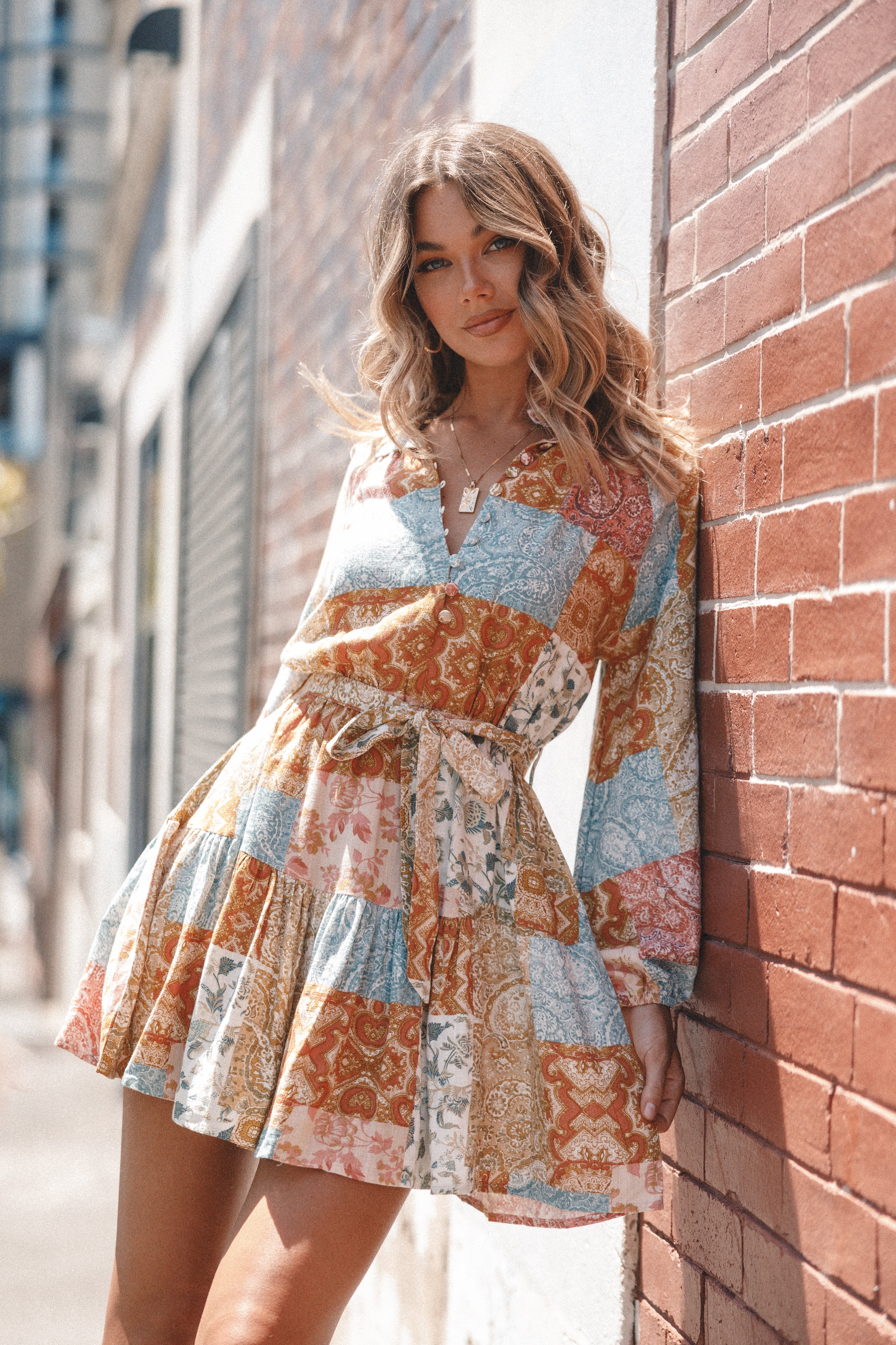 Women's Printed Linen Blend Mini Dress with Long Sleeves - Maxine