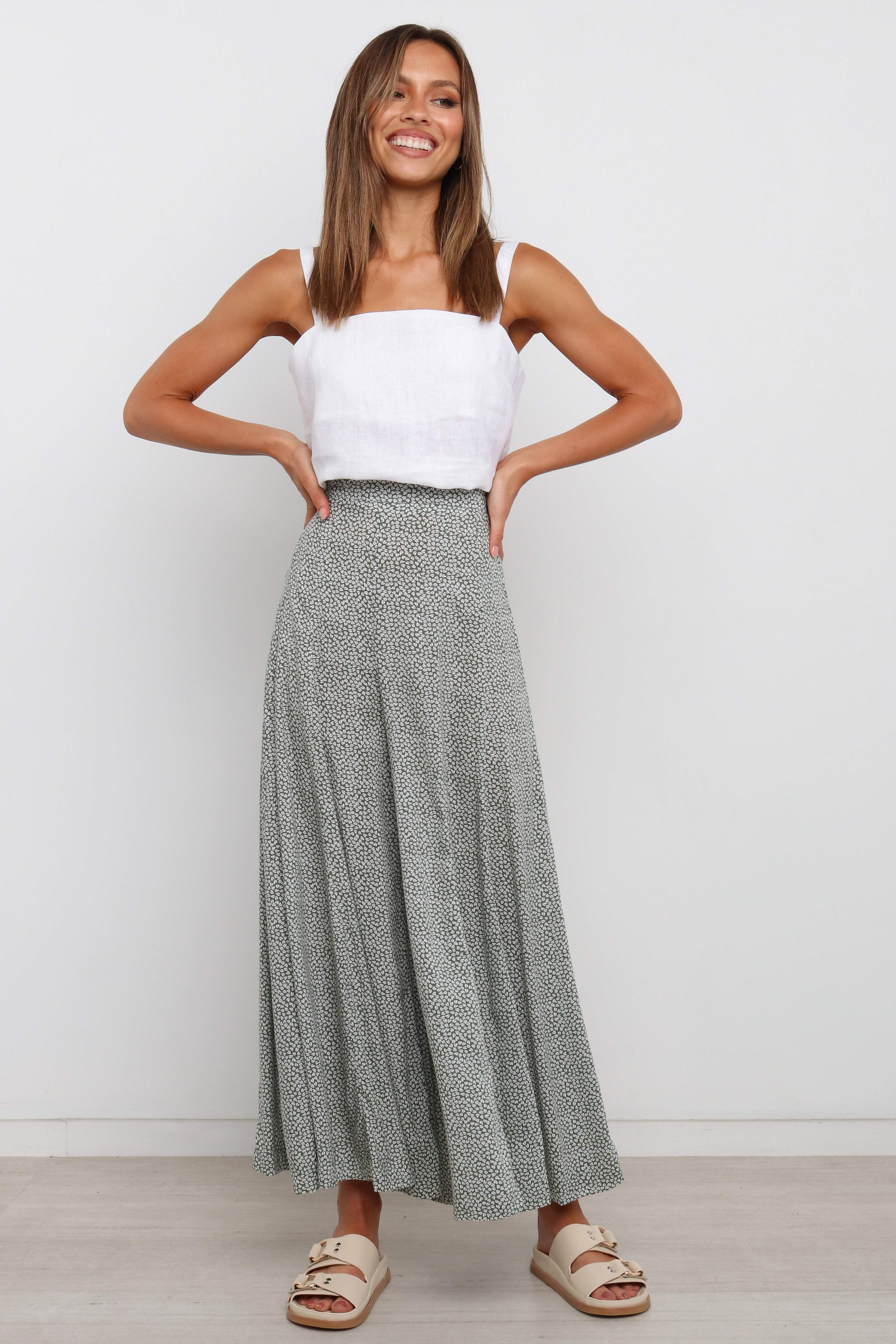 Neveah High Waisted Wide Leg Pants - Green Rayon