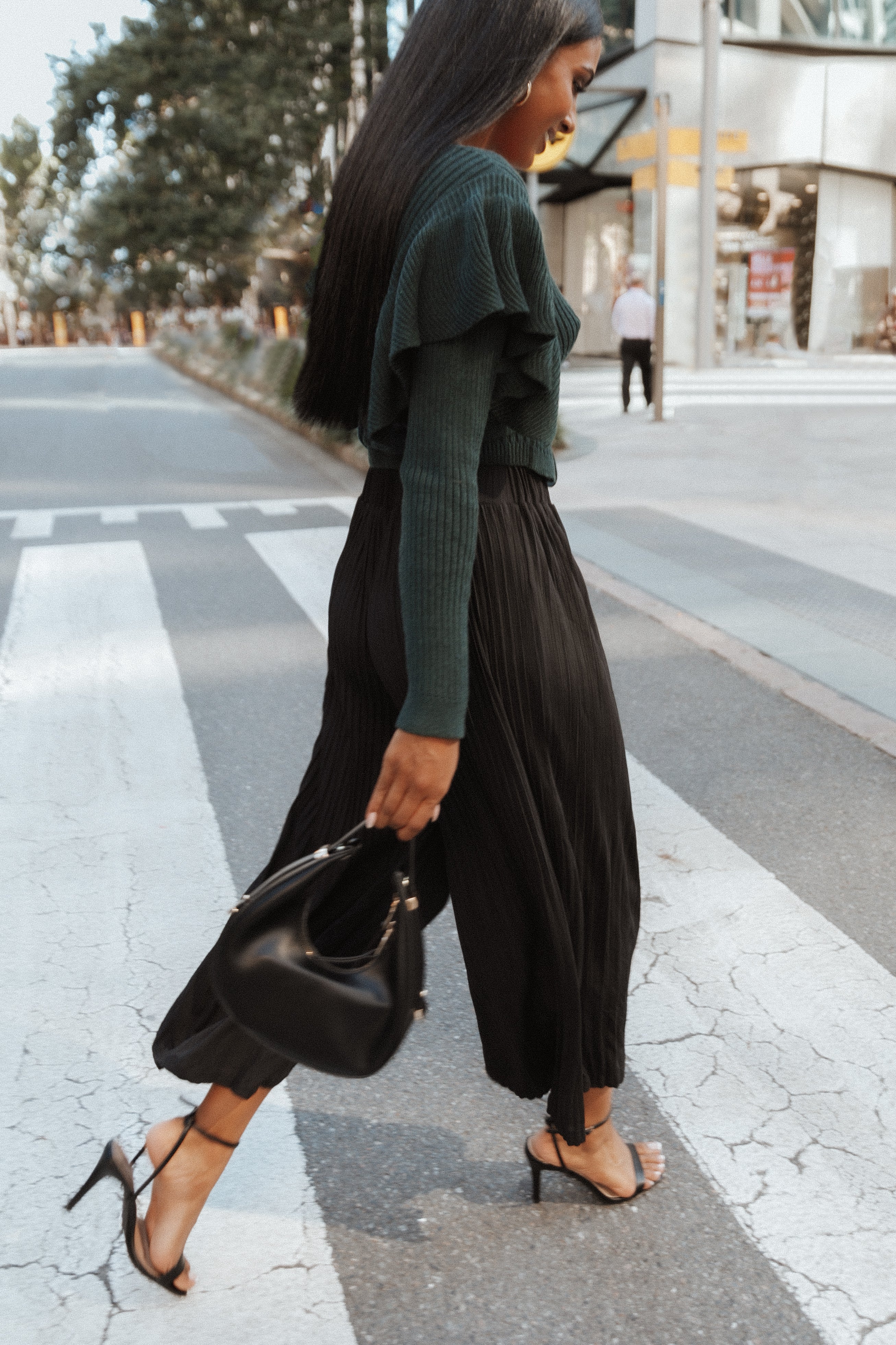 Black Pleated Culotte Pants with Elastic Waist