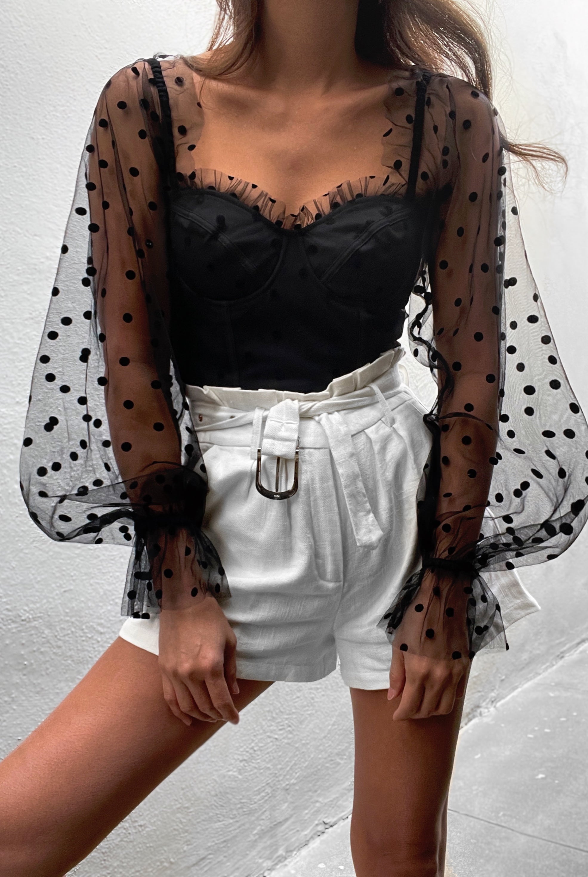 Varinka Black Sweetheart Ruffle Neck Cropped Top