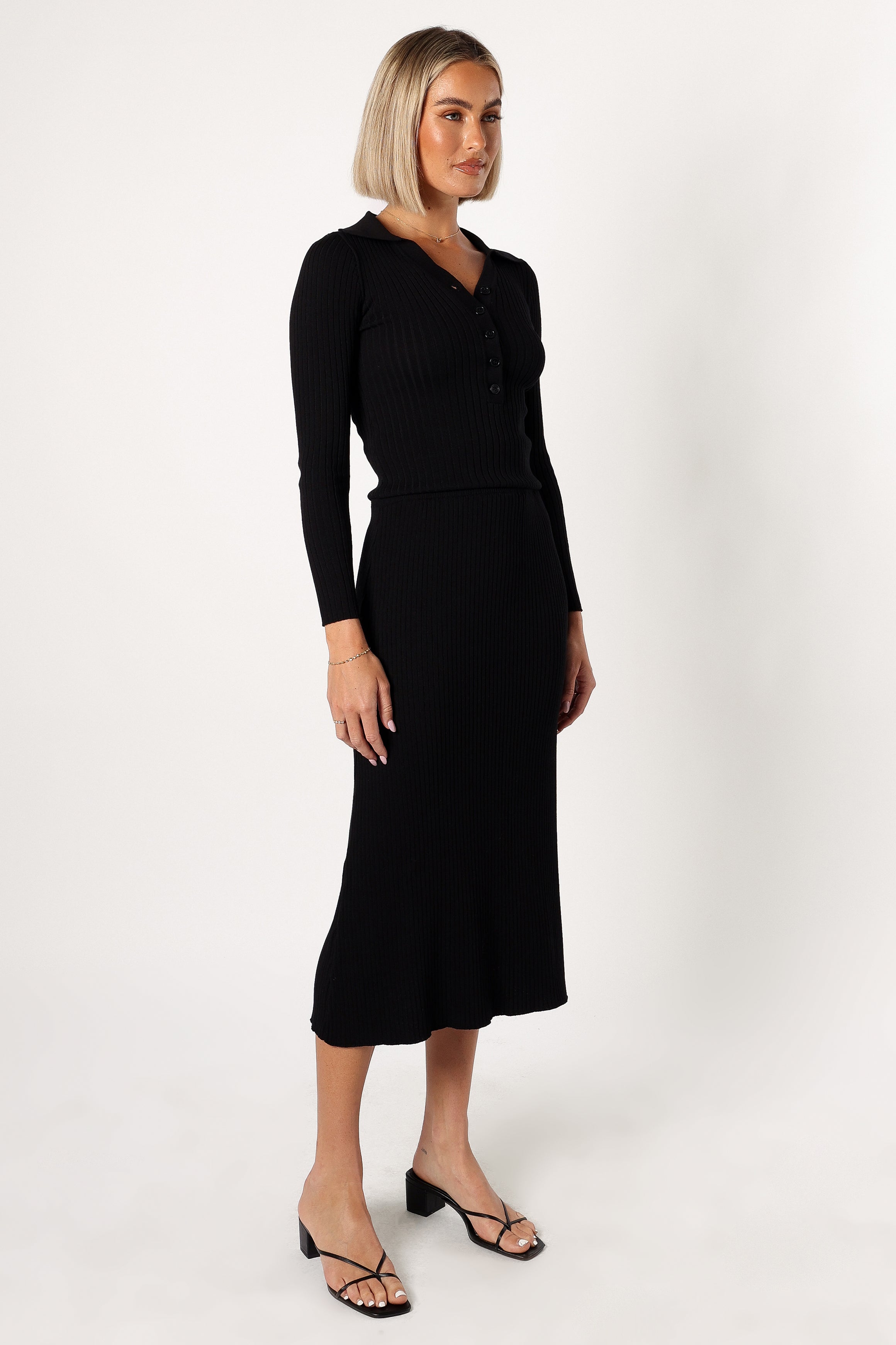 Black Knitted Top & Skirt Set - Cameron Women's Outfit with V-Neck & Elastic Waistband