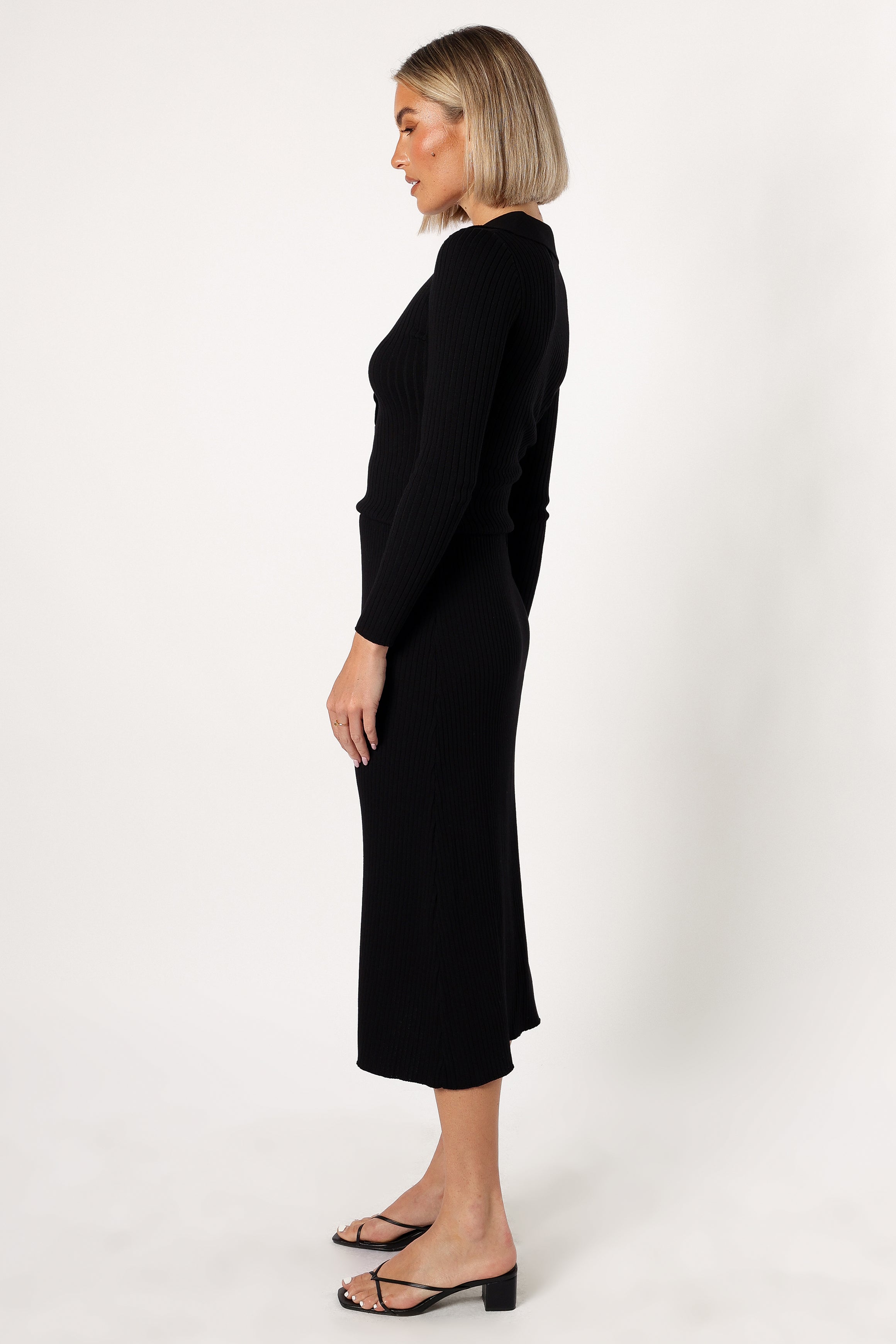 Black Knitted Top & Skirt Set - Cameron Women's Outfit with V-Neck & Elastic Waistband