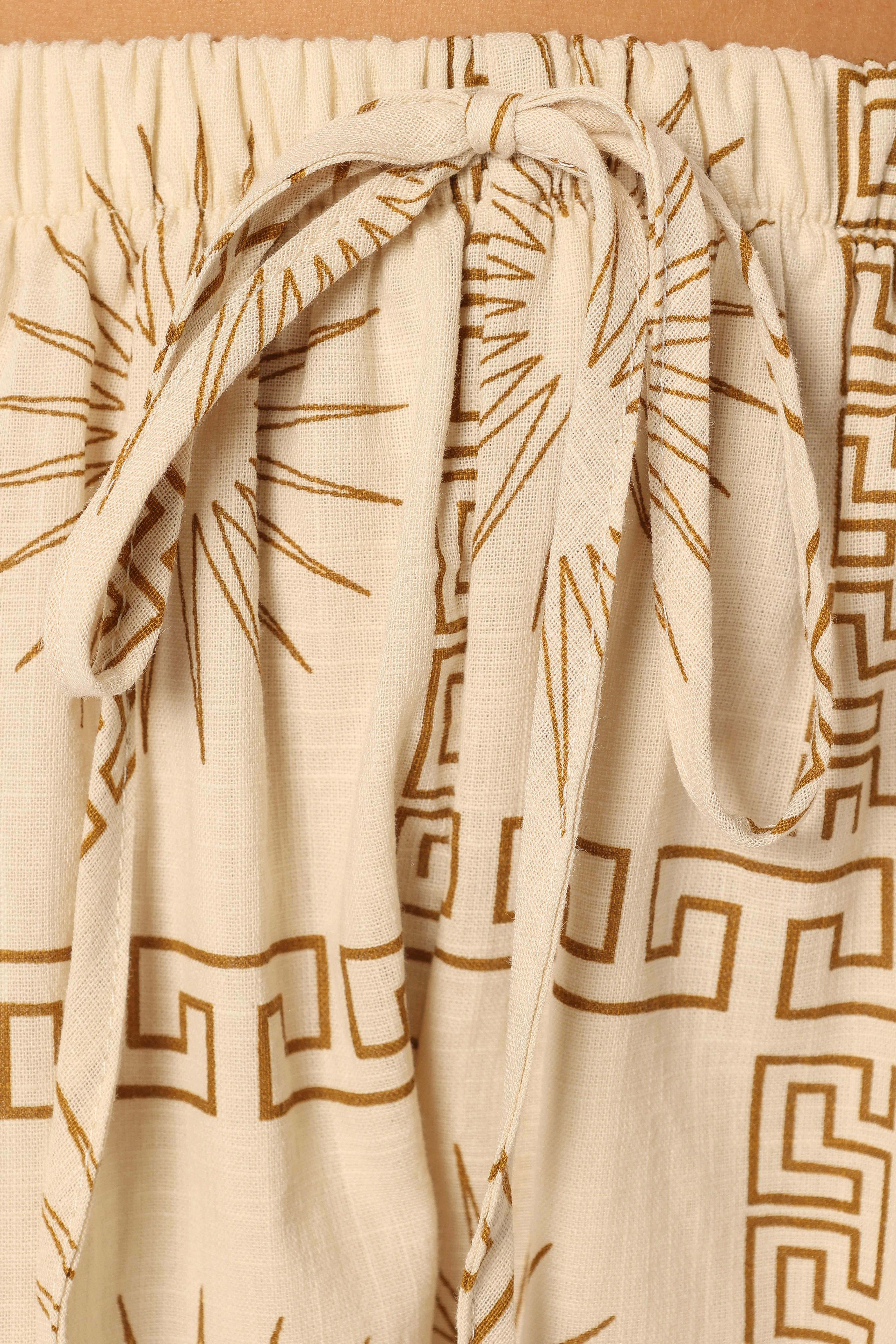 Beige Print Cotton Penny Short Set with V-Neckline