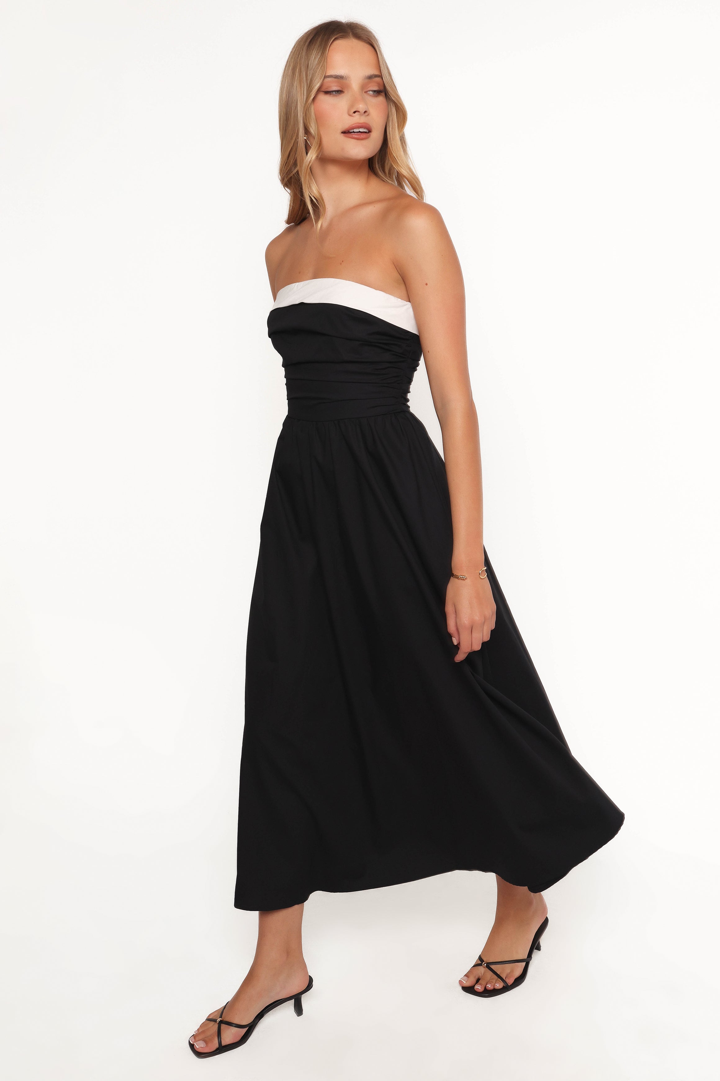 Black Strapless Midi Dress with Adjustable Straps - Marais