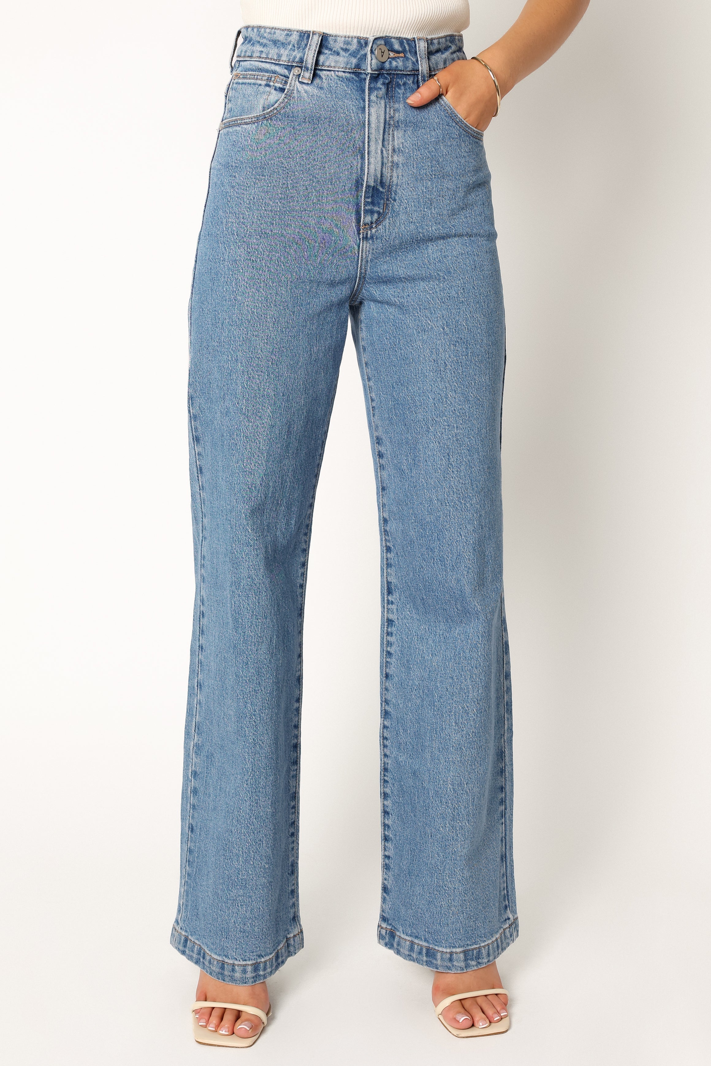 Abrand High Waisted Wide Leg Jeans - 100% Cotton Debbie Style